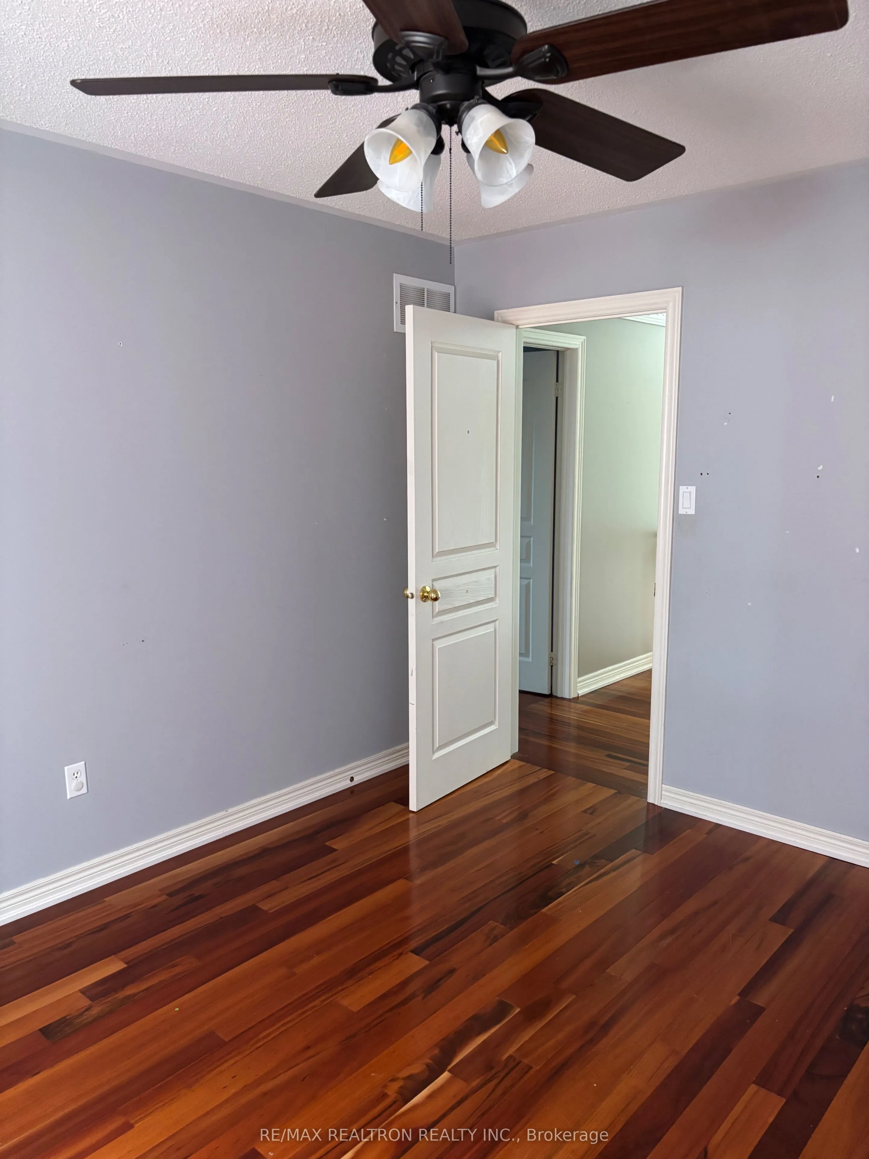 298 Thornhill Woods Drive