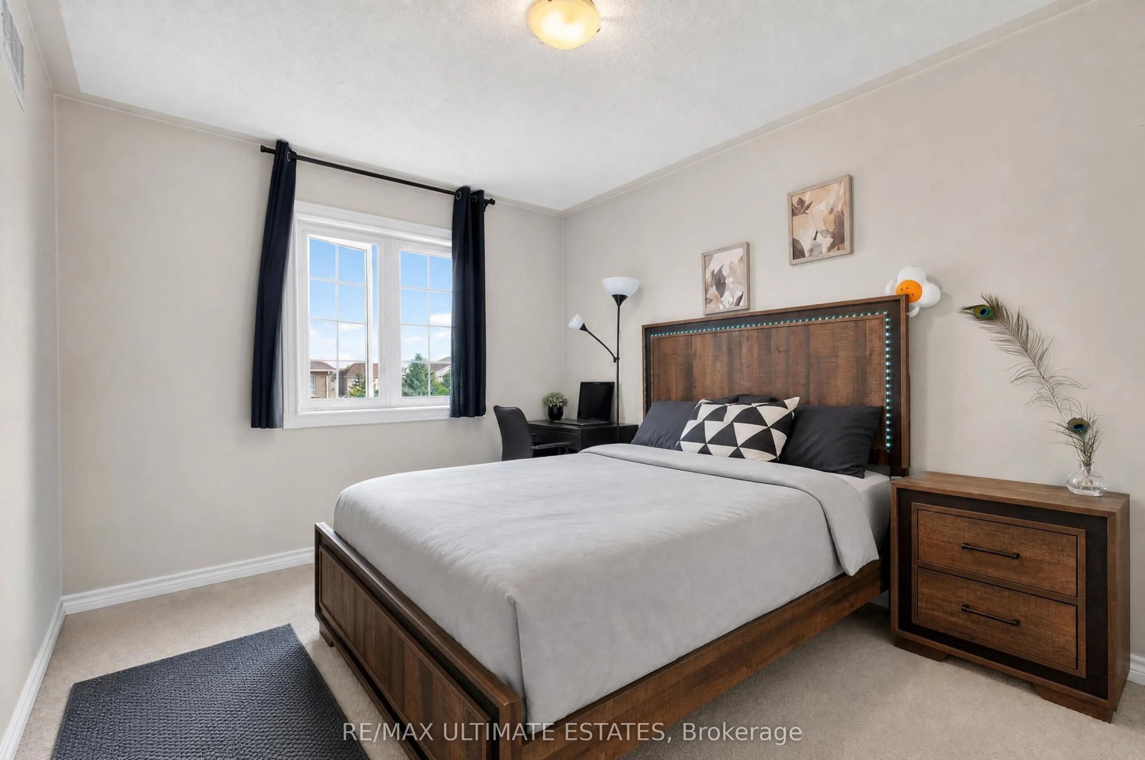 587 Caboto Trail