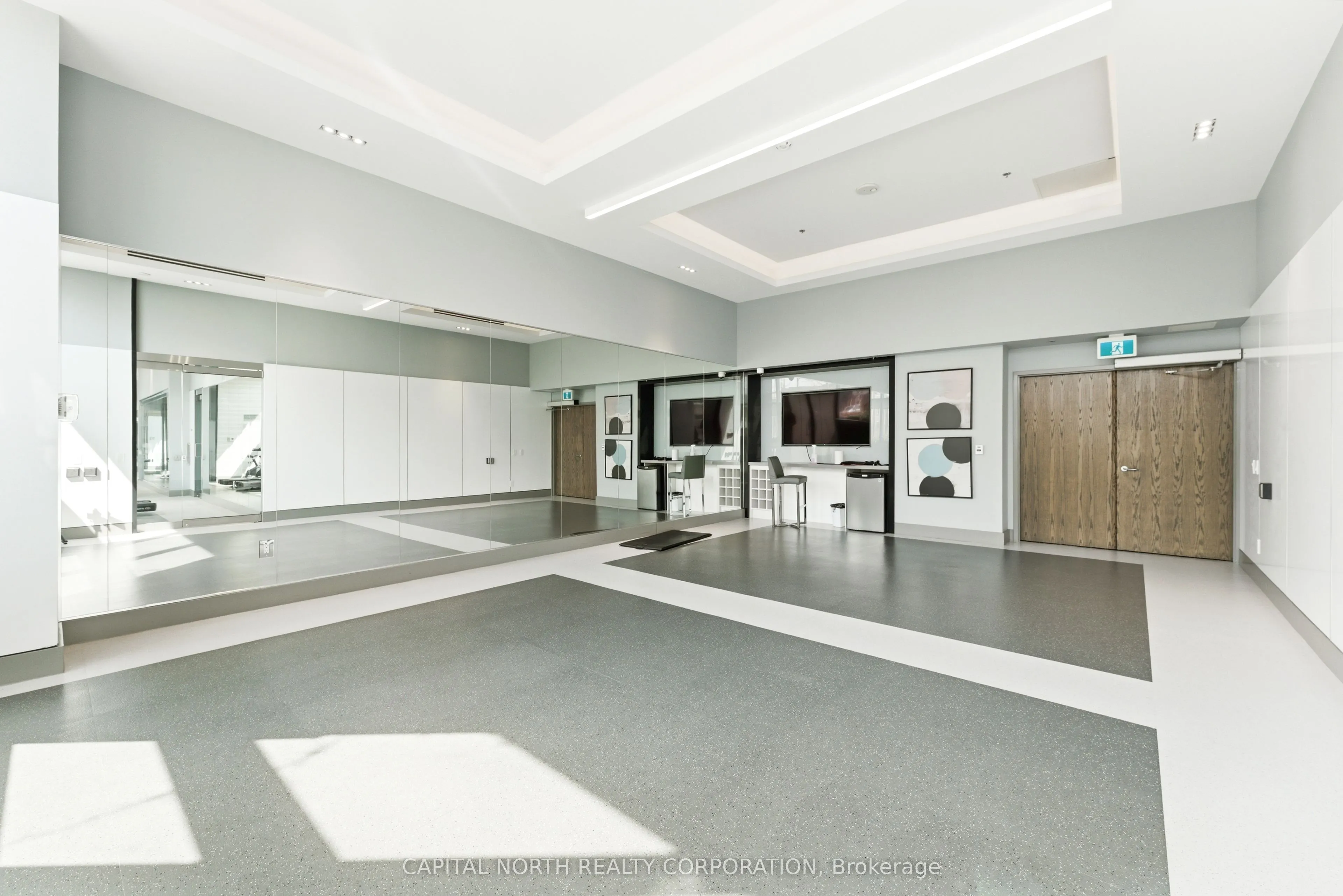 99 Eagle Rock Way #403