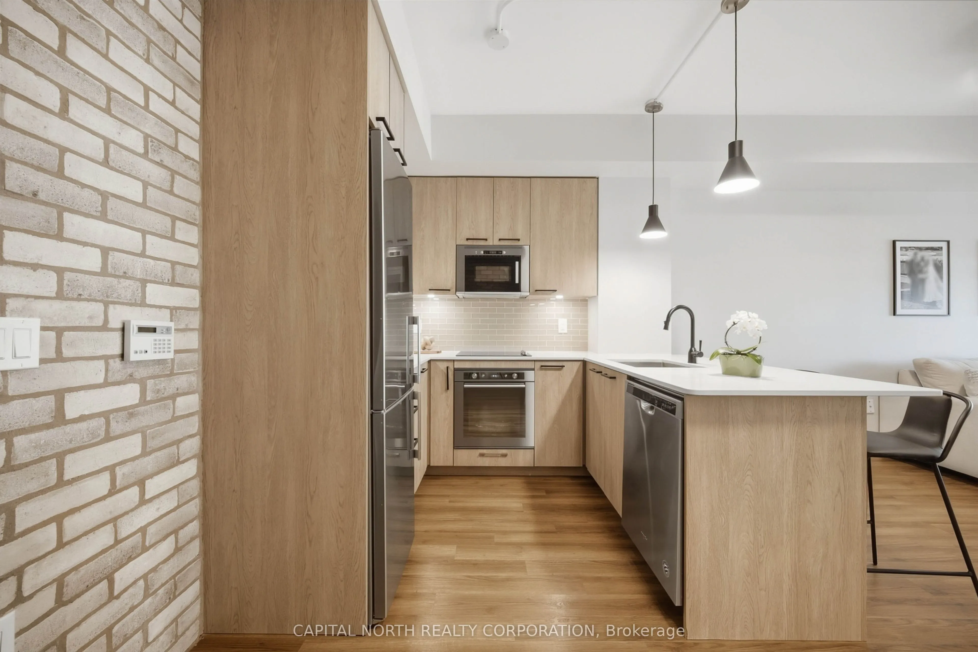 99 Eagle Rock Way #403