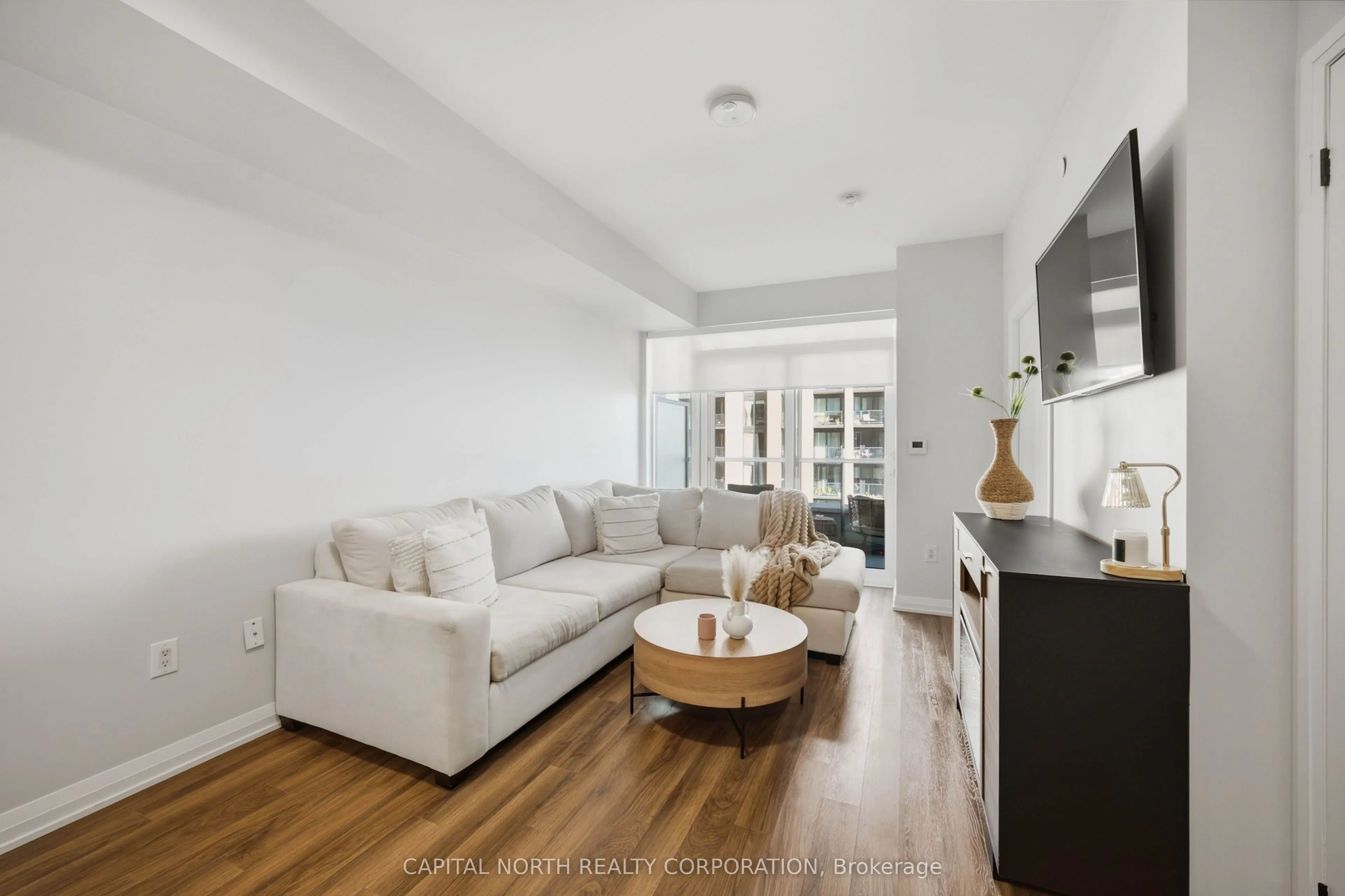 99 Eagle Rock Way #403
