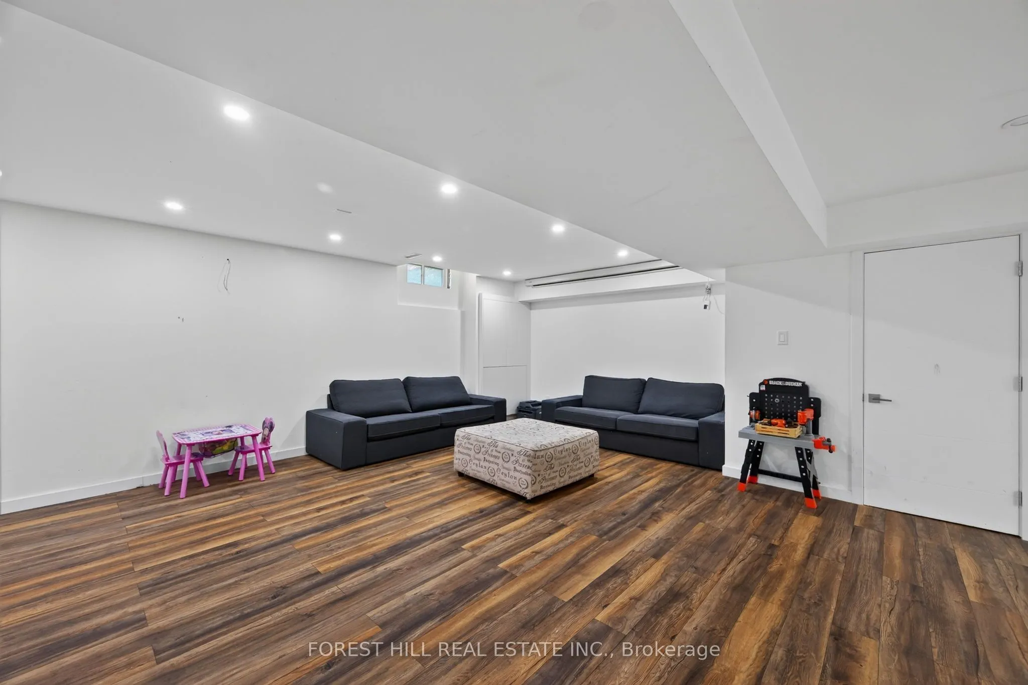 38 Crystal Drive