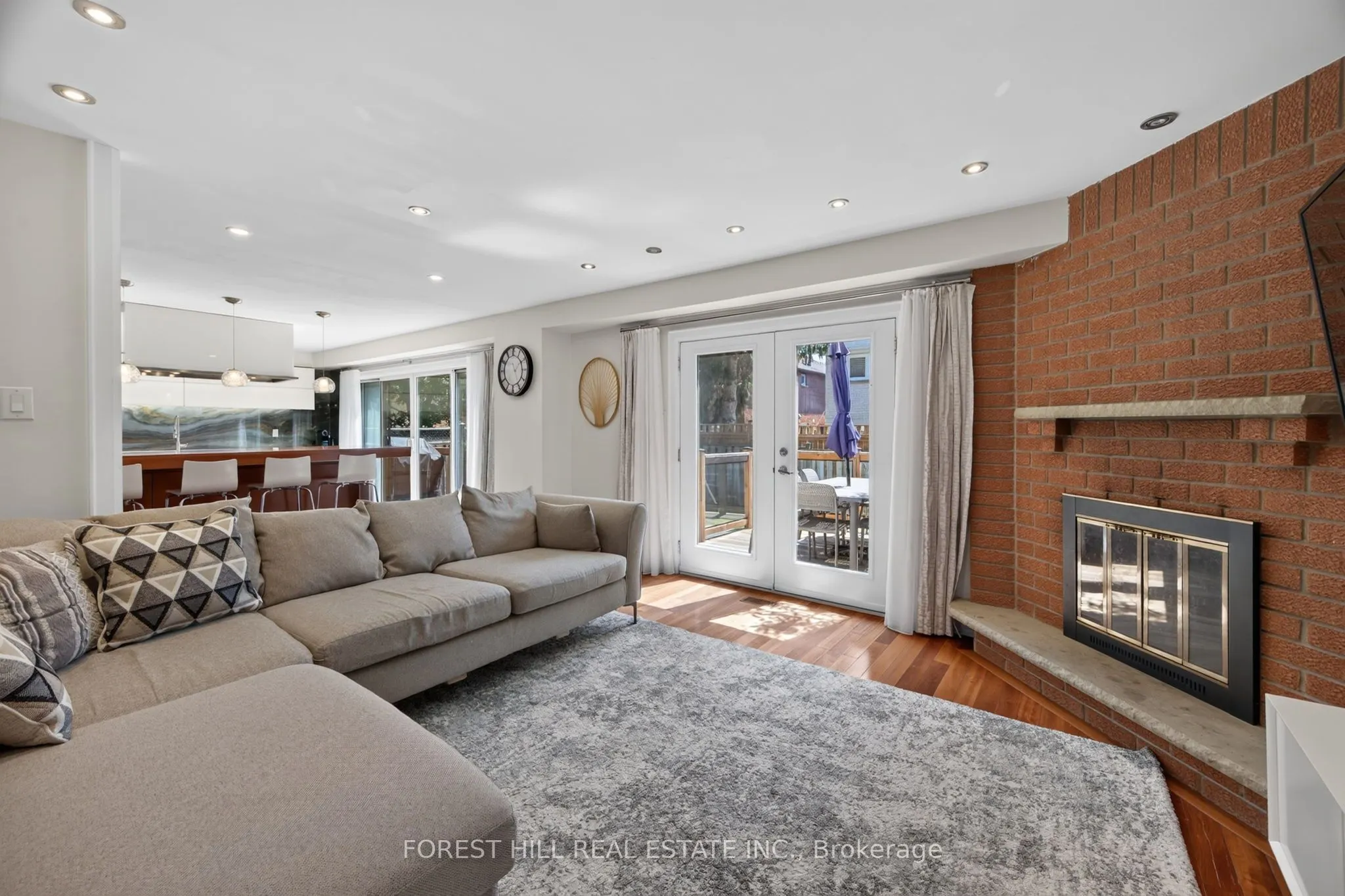 38 Crystal Drive