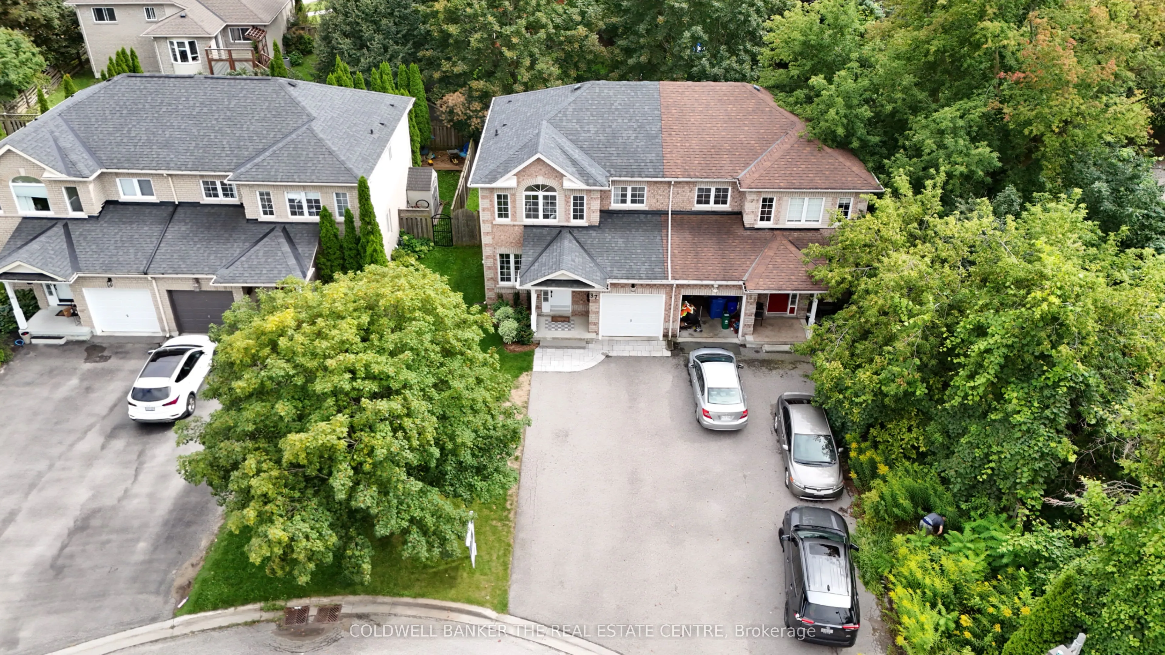 37 Rainbow Court