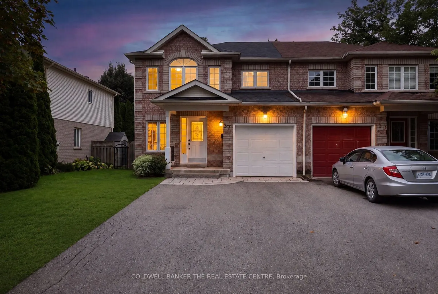 37 Rainbow Court