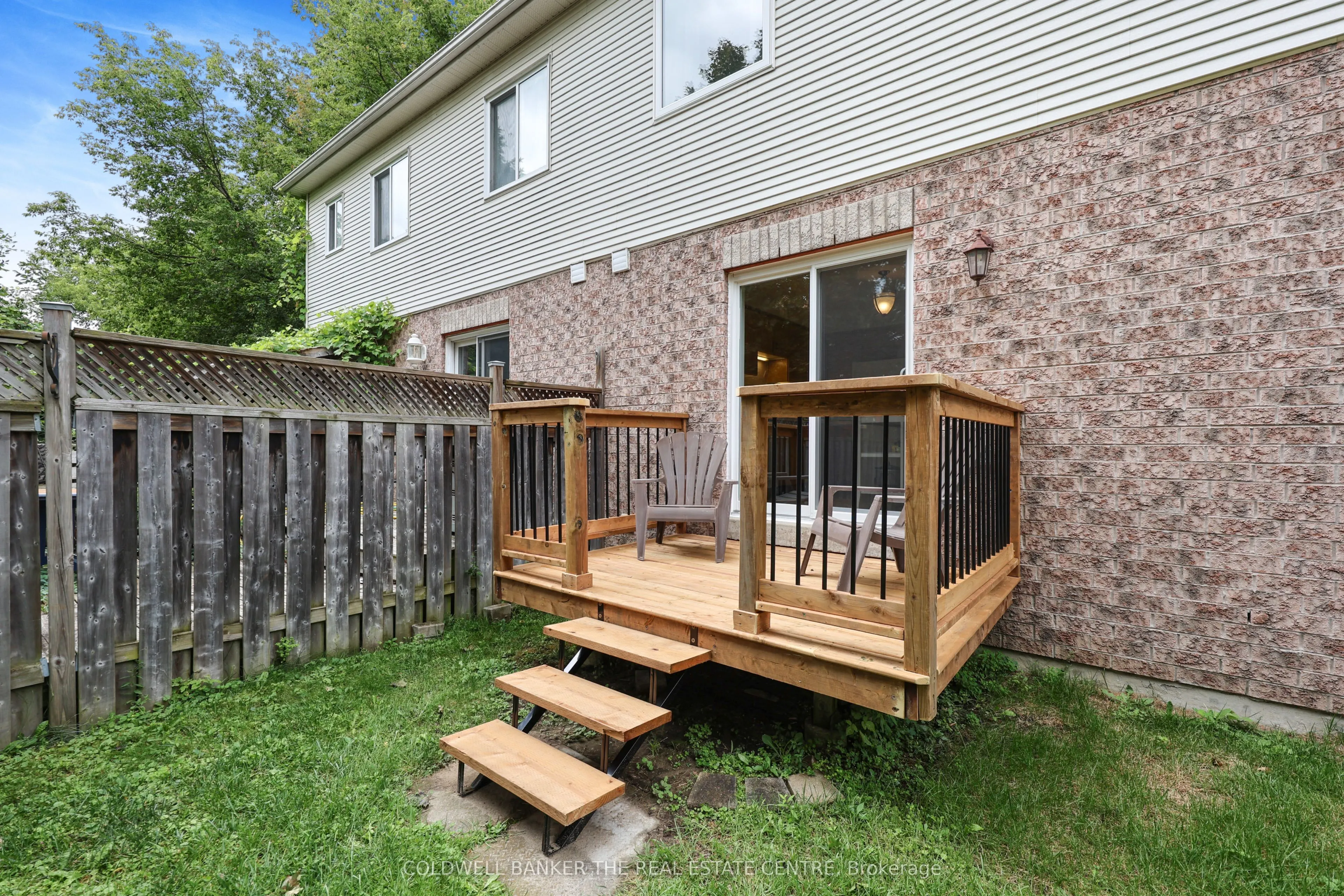 37 Rainbow Court