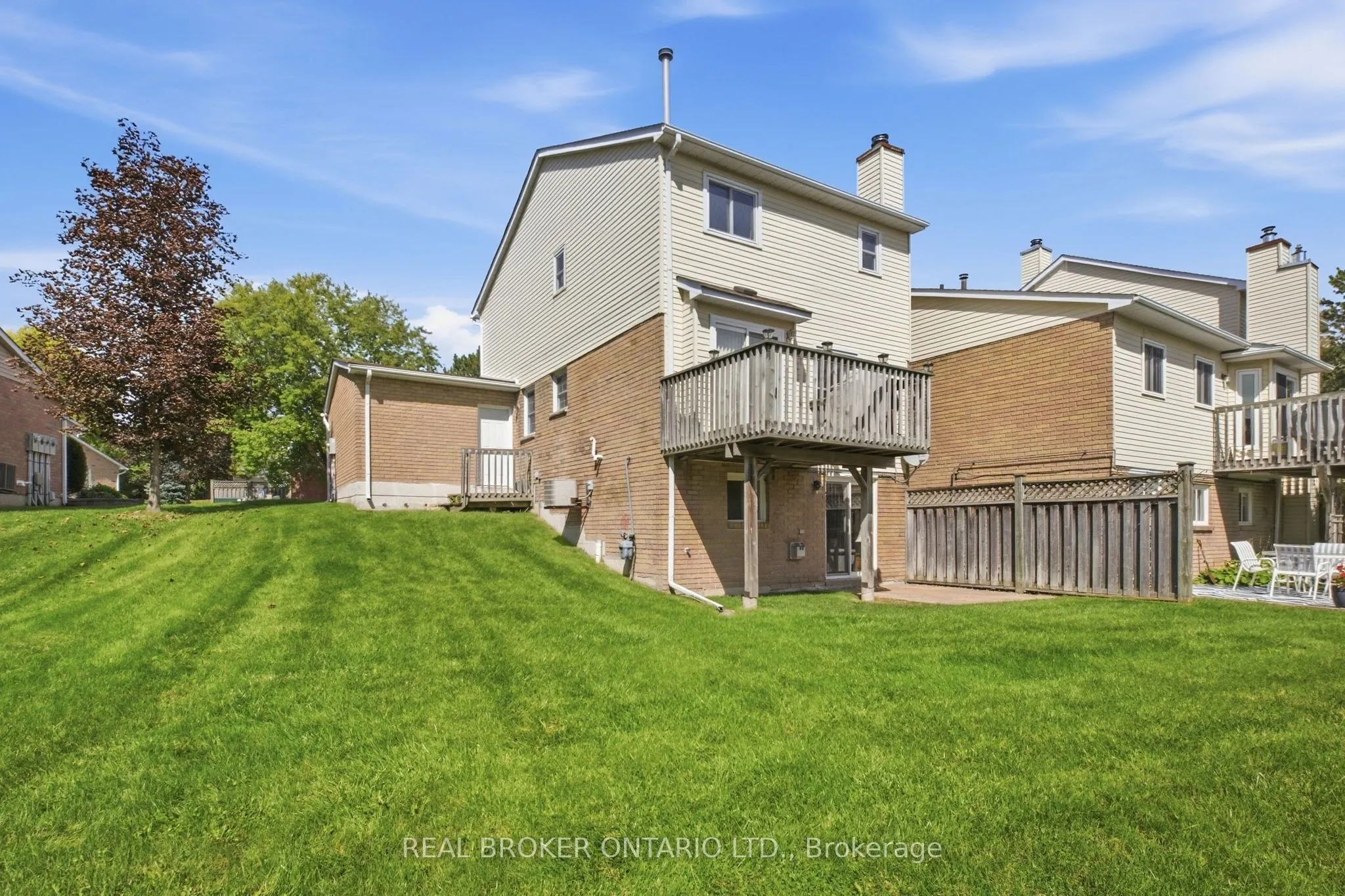 21 Adams Court #21