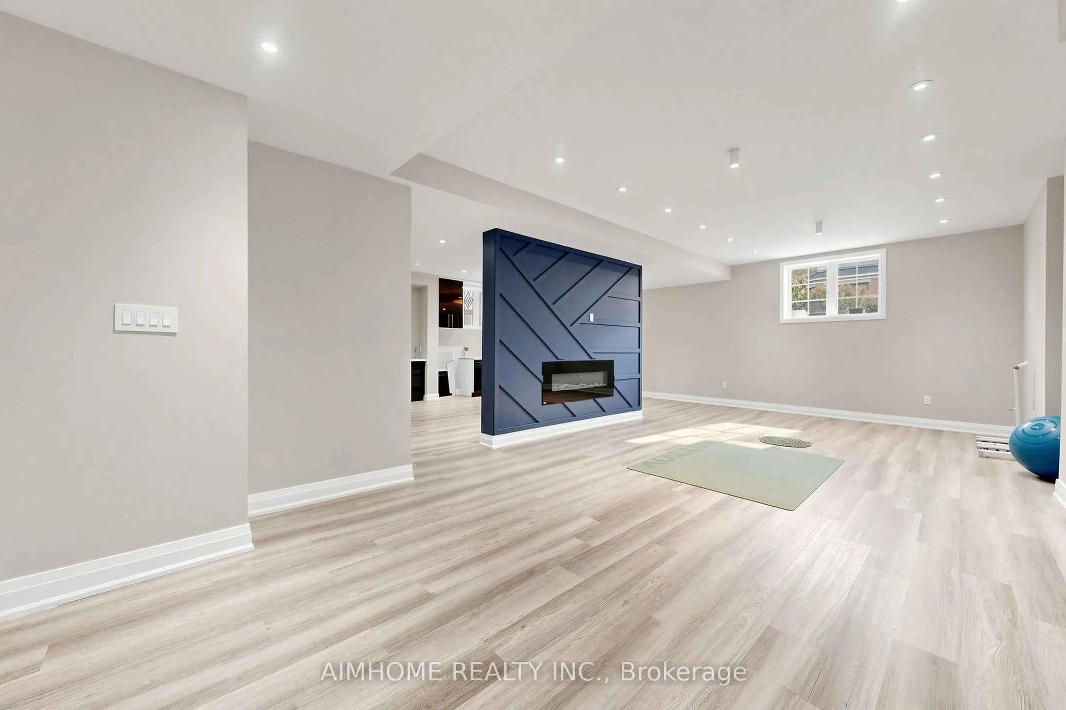48 Pierre Berton Boulevard