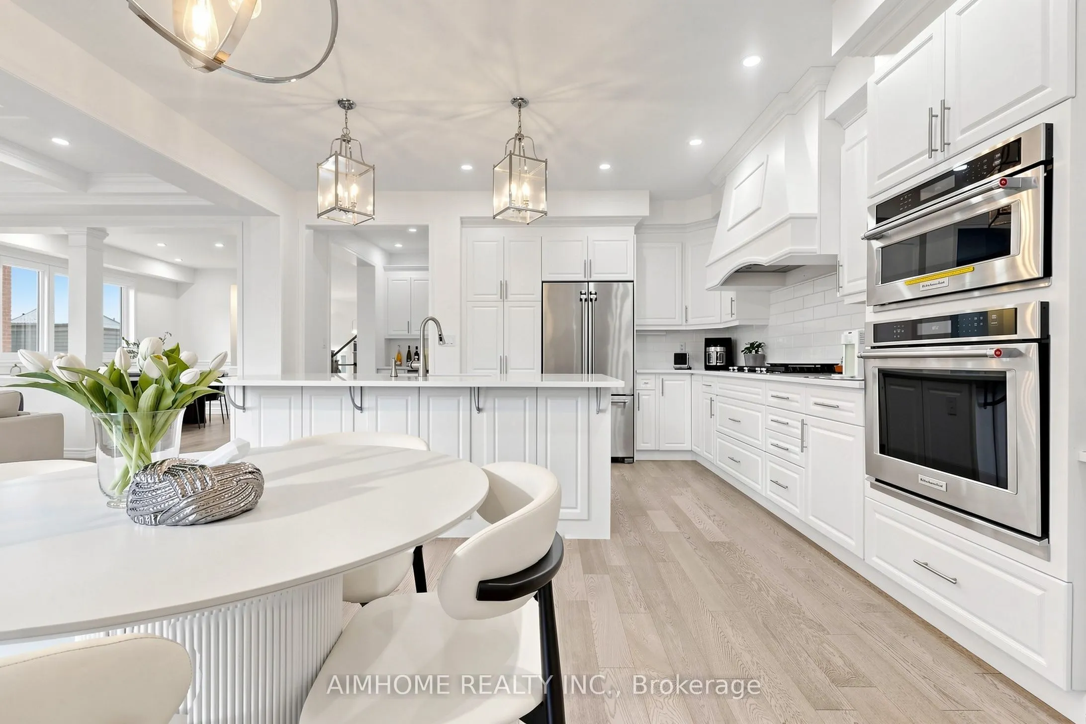 48 Pierre Berton Boulevard