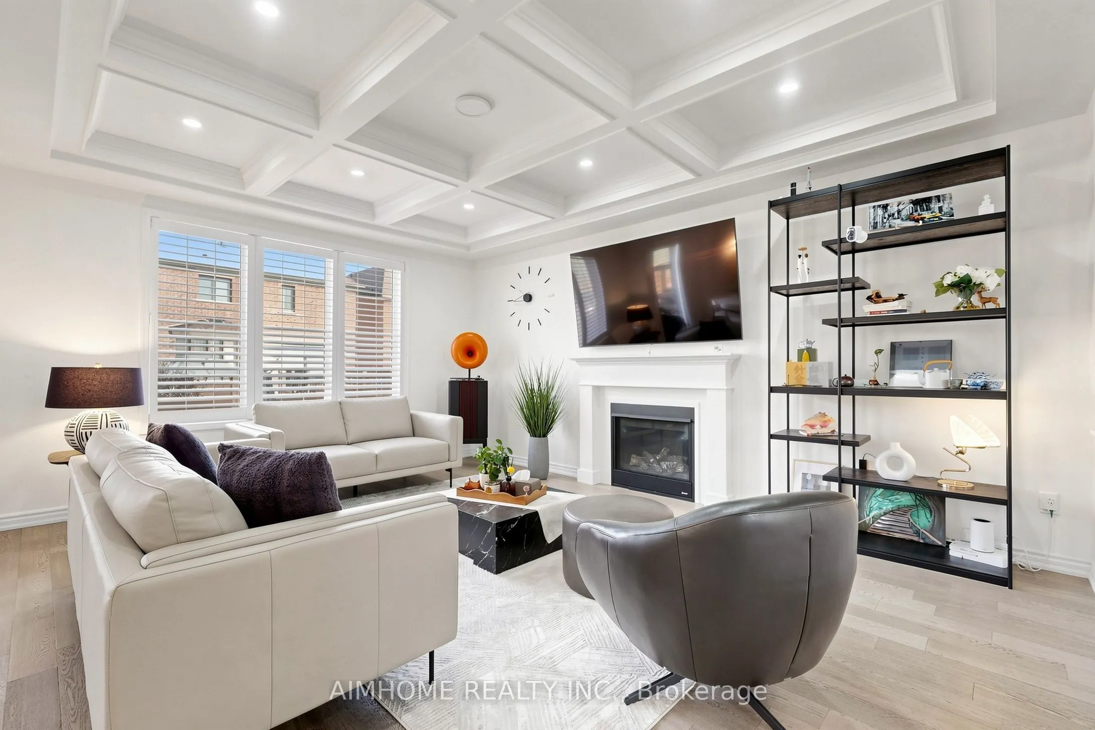 48 Pierre Berton Boulevard