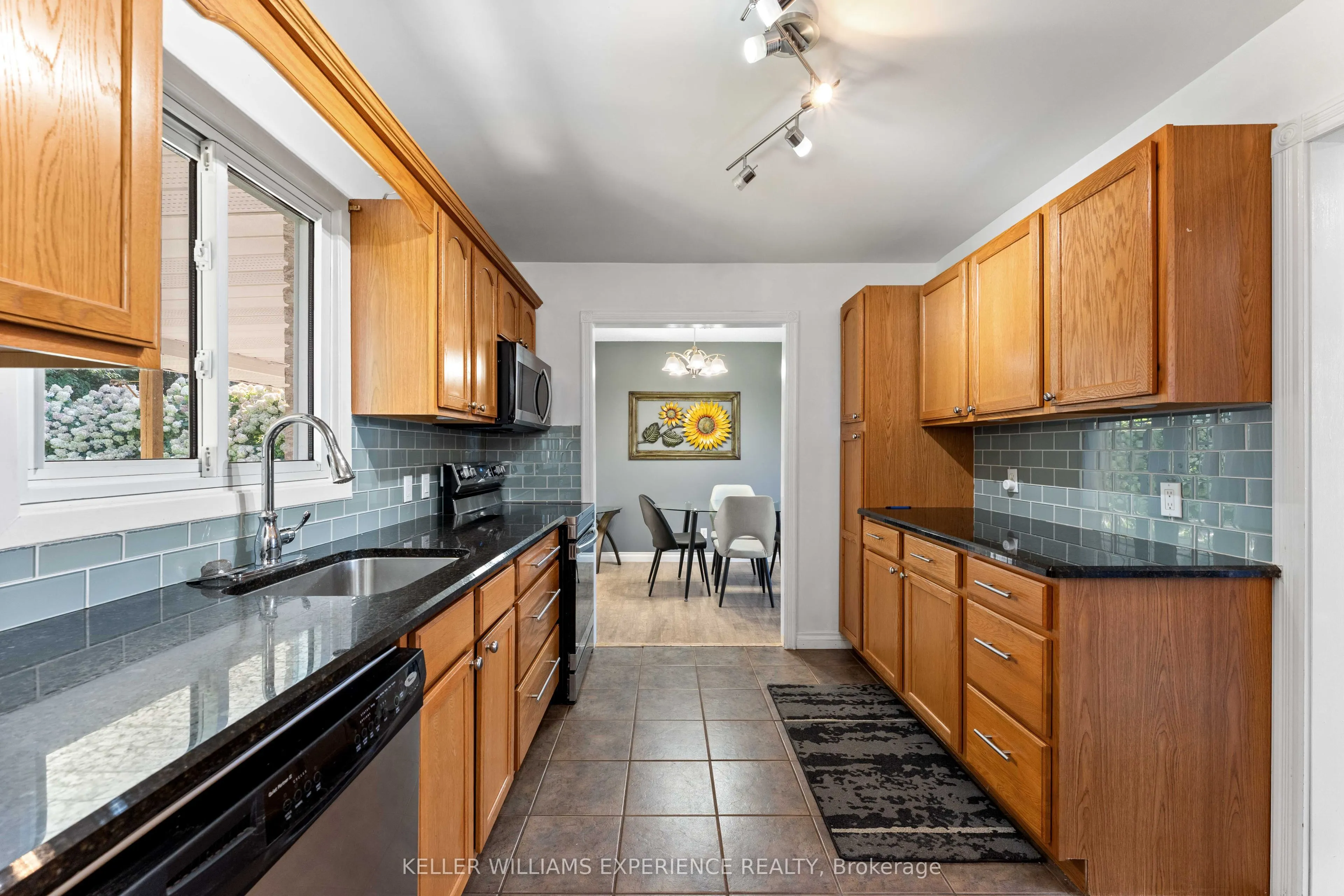 21 Ashburton Crescent