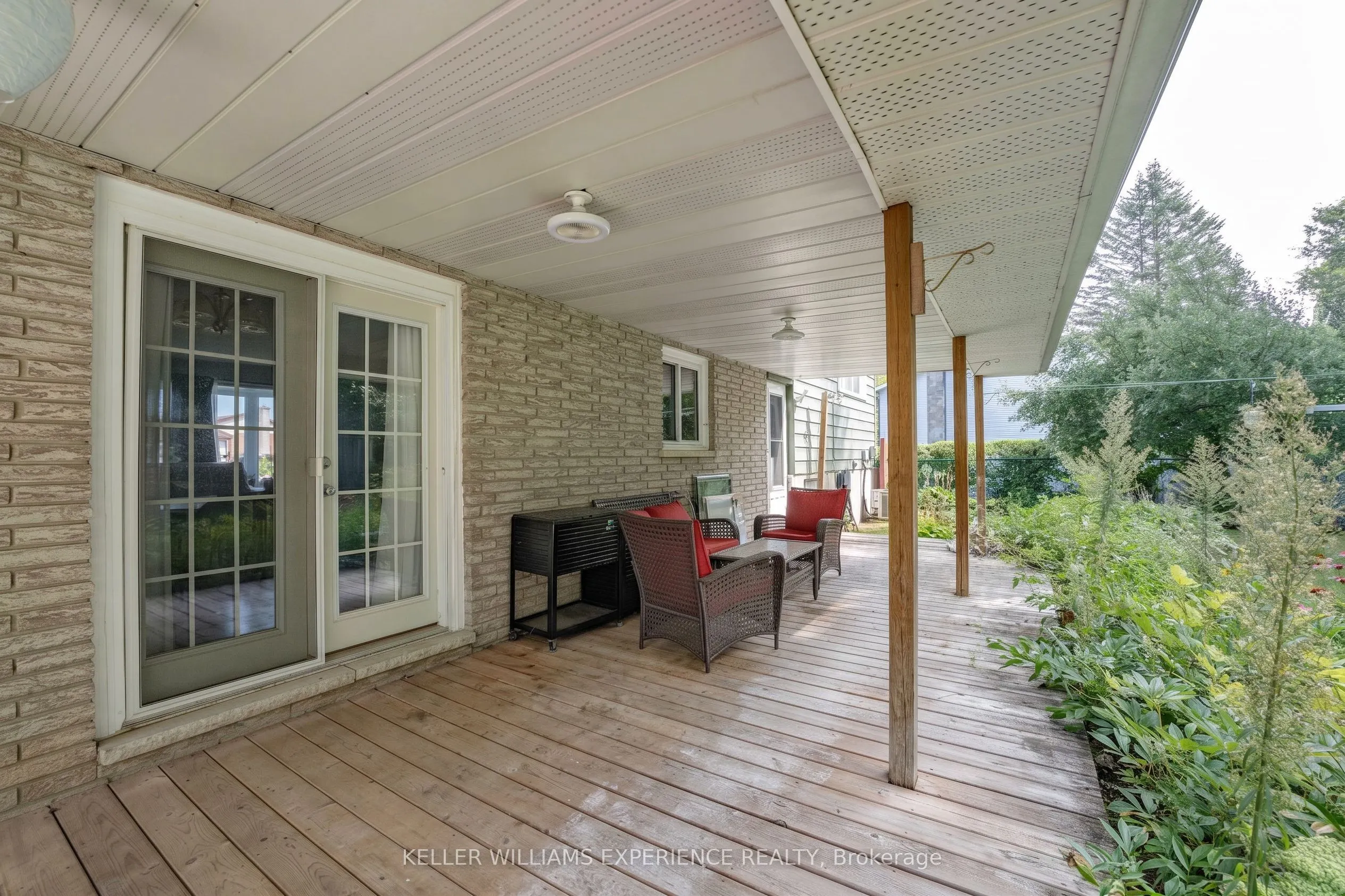 21 Ashburton Crescent