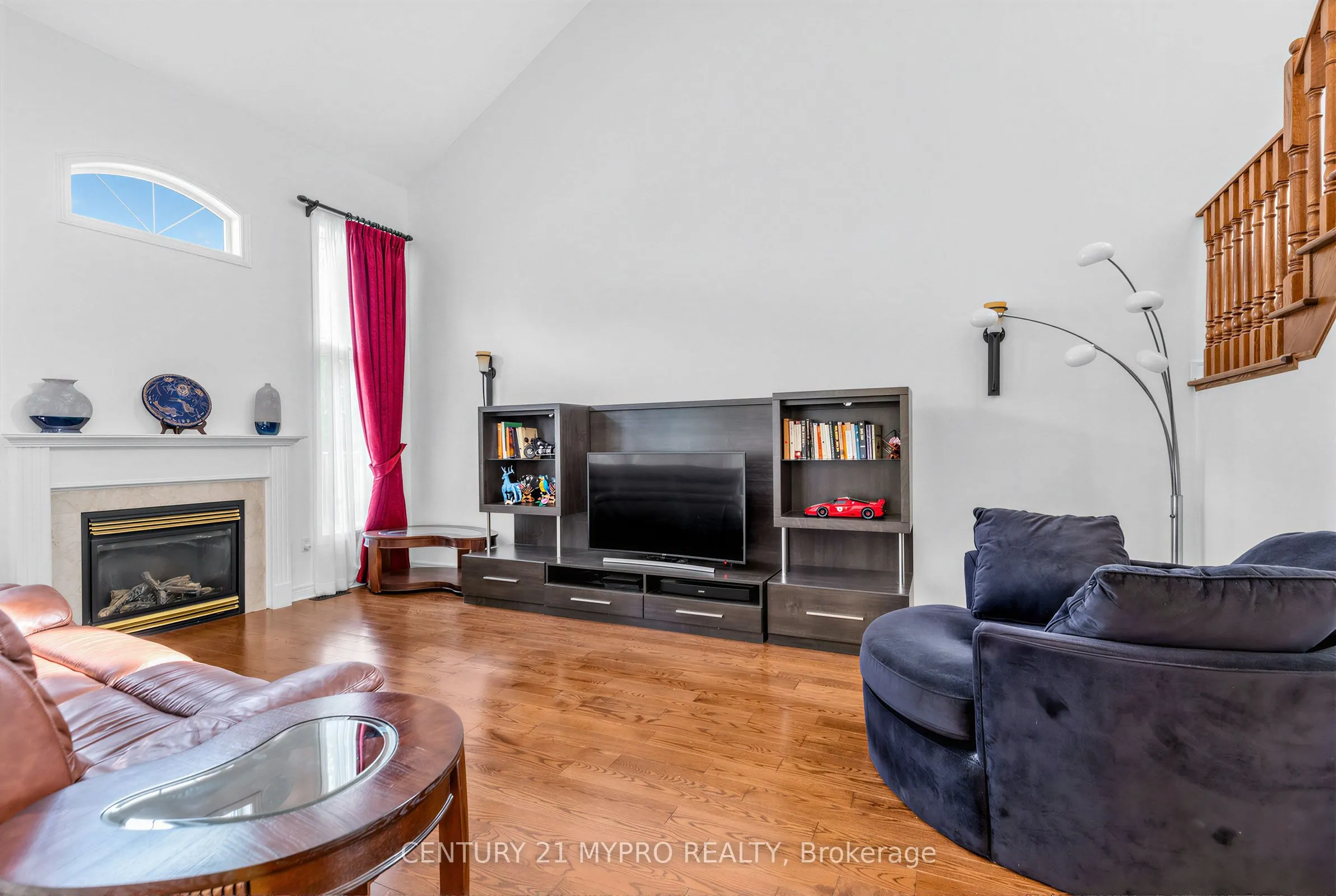 250 Summeridge Drive