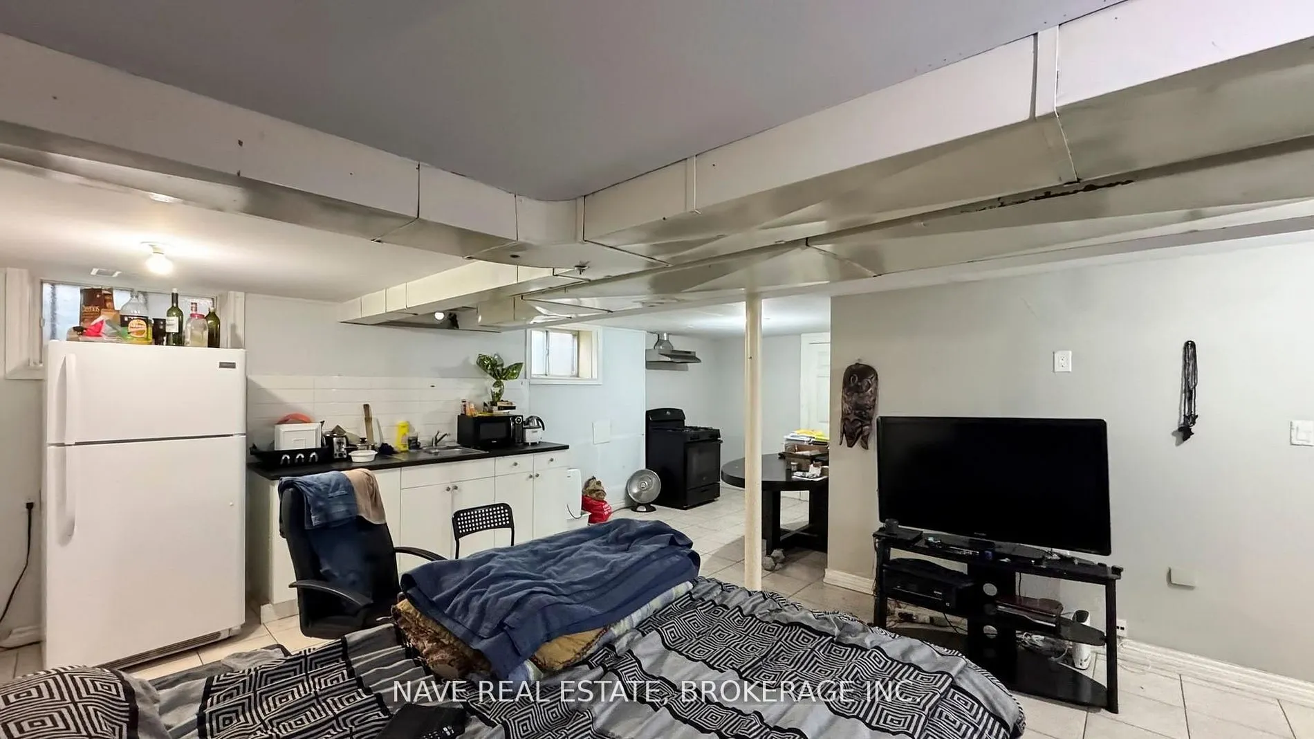 9747 Bathurst Street
