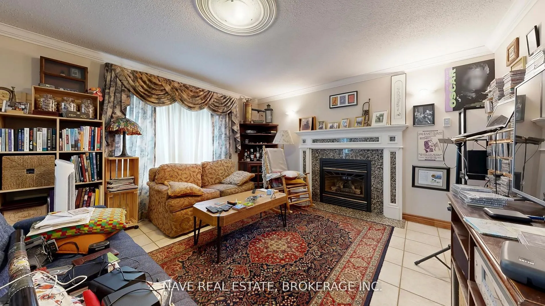 9747 Bathurst Street