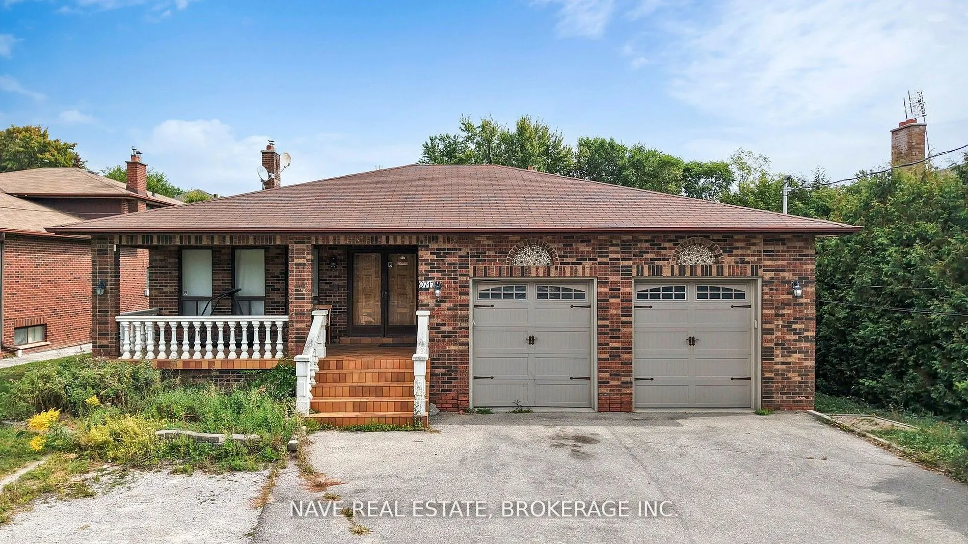 9747 Bathurst Street