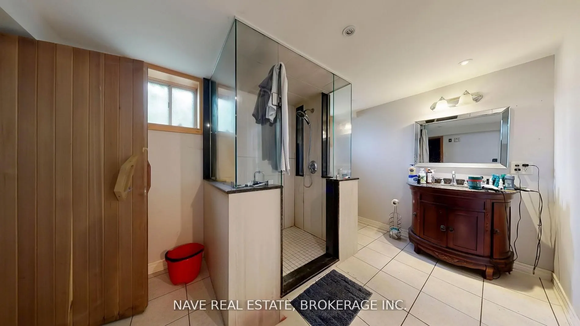 9747 Bathurst Street
