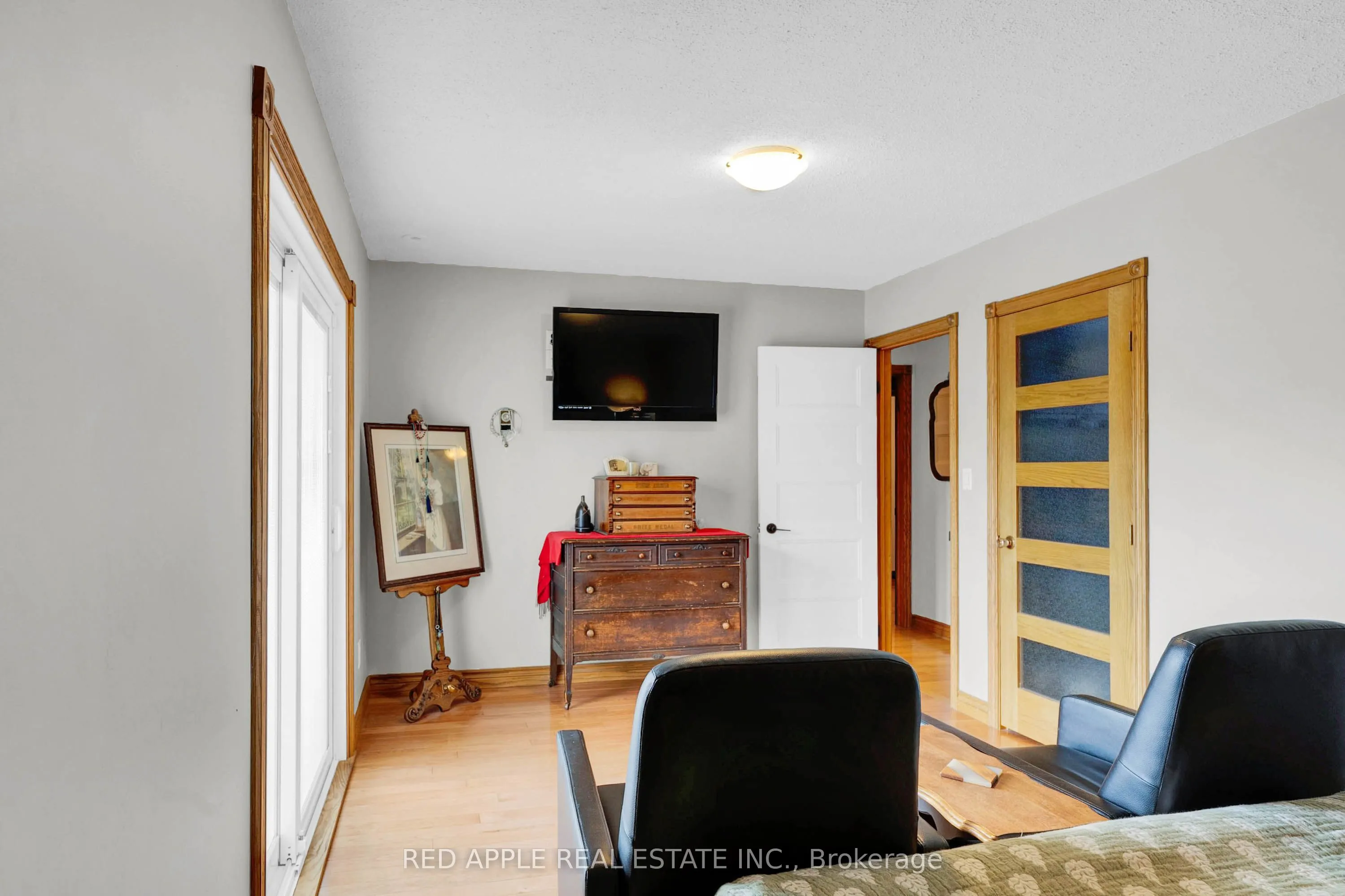 233 Sand Road