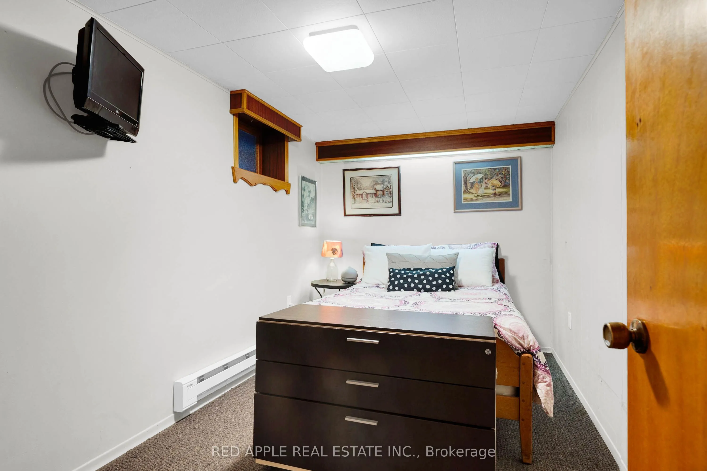 233 Sand Road