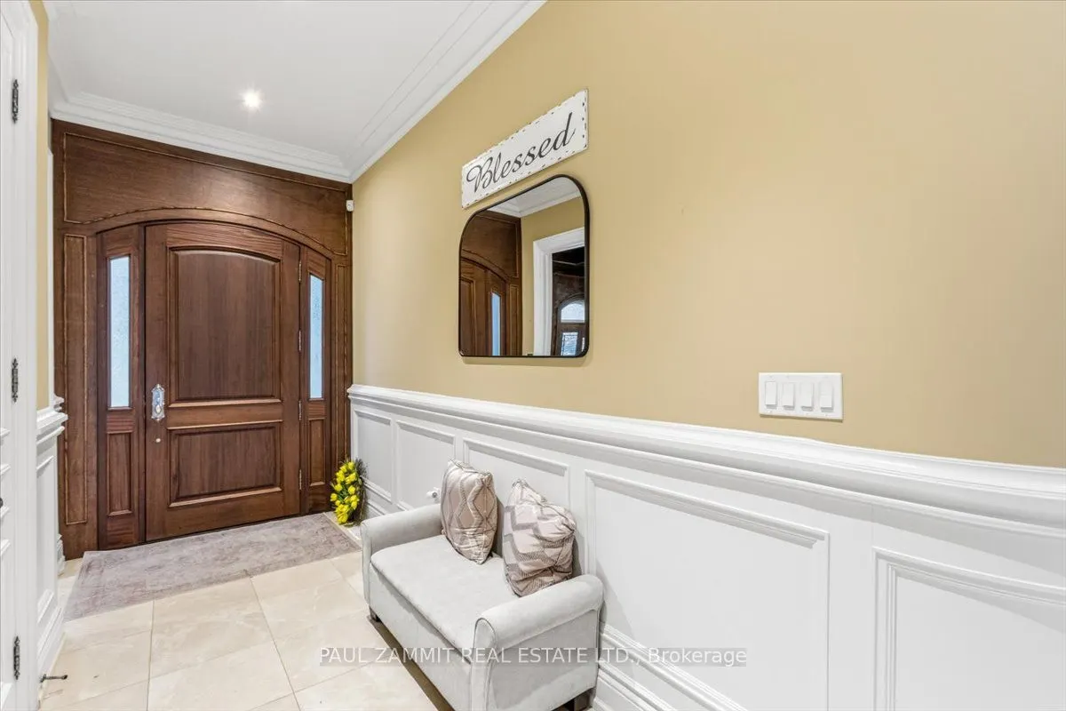 83 Grandview Avenue