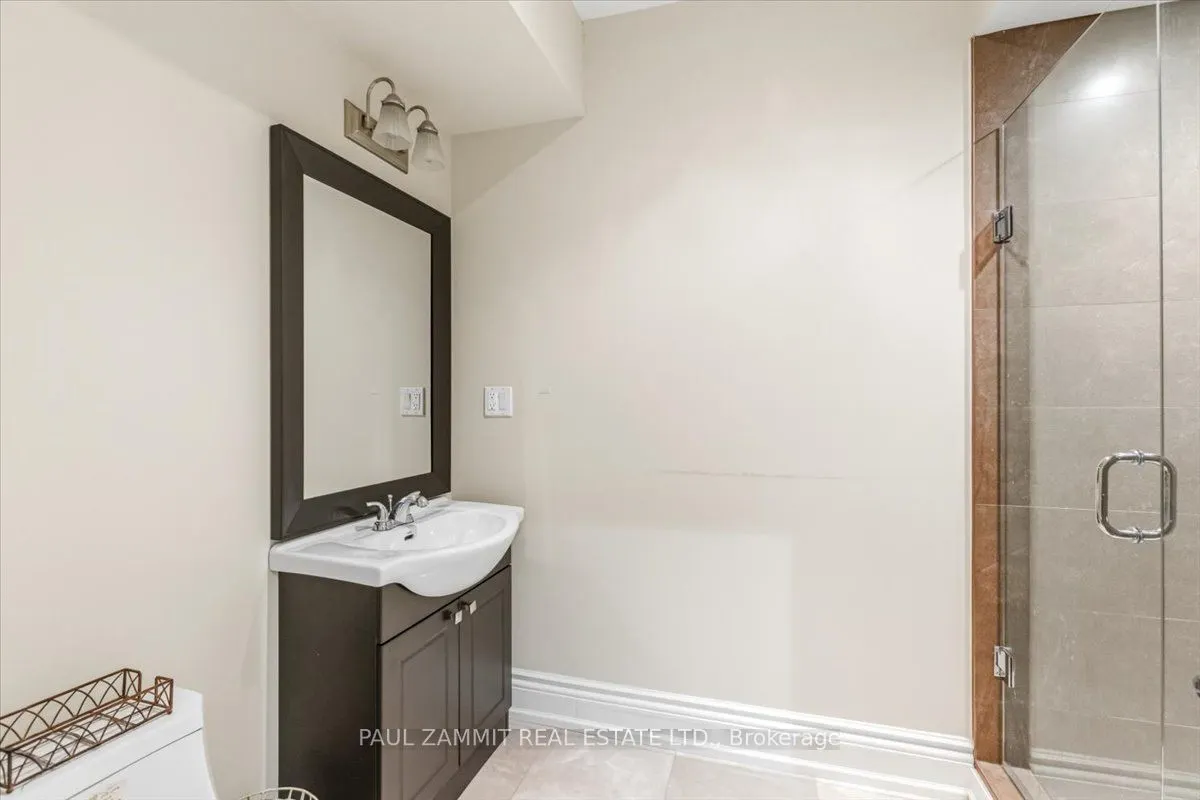 83 Grandview Avenue