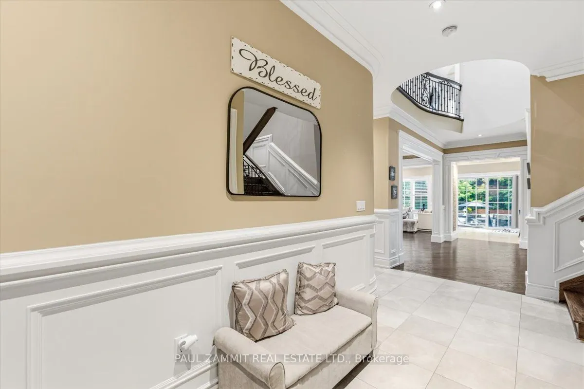 83 Grandview Avenue