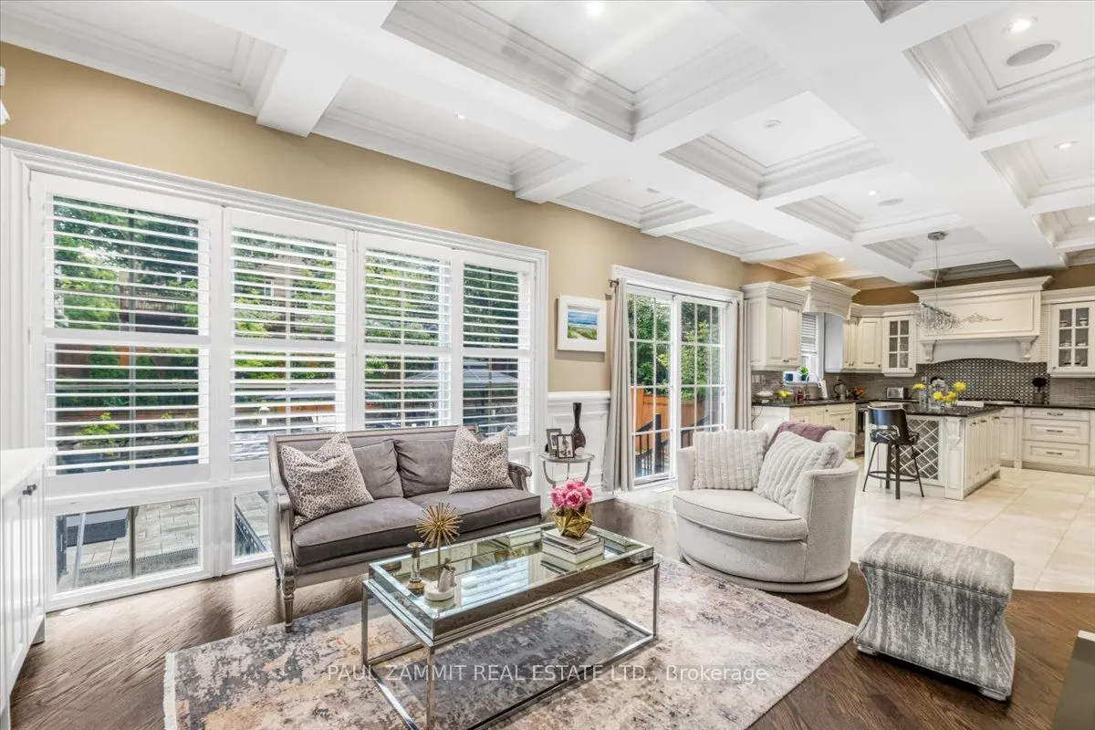 83 Grandview Avenue