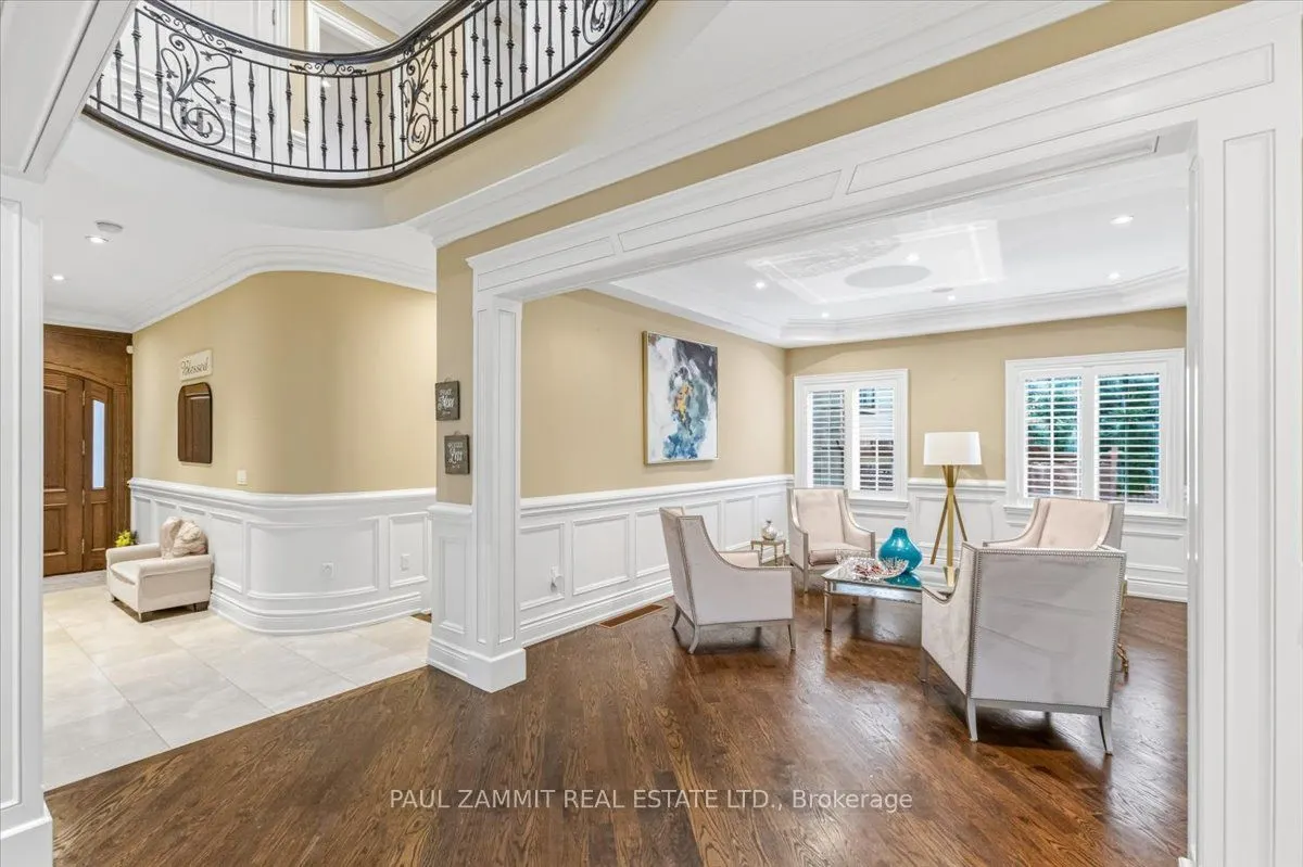 83 Grandview Avenue
