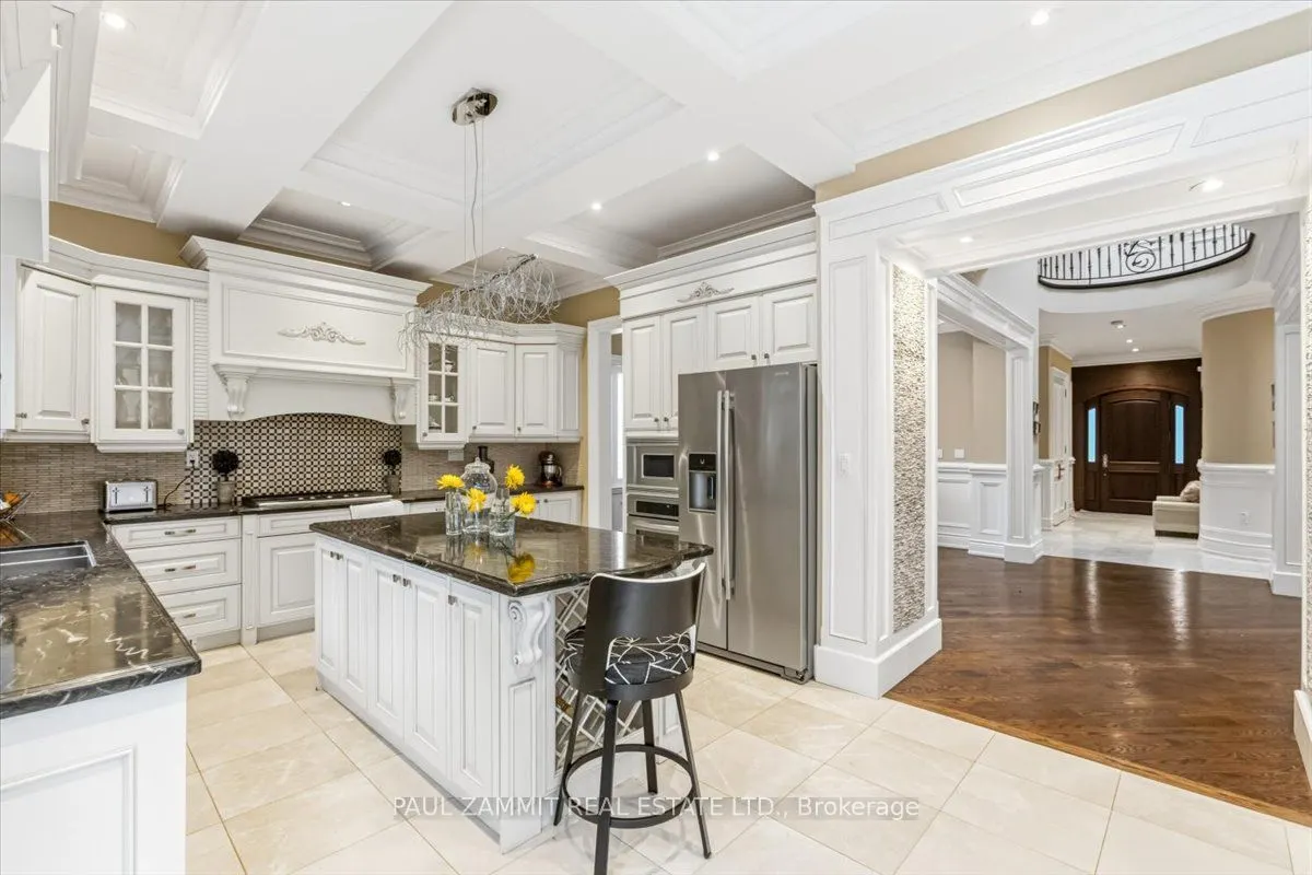 83 Grandview Avenue