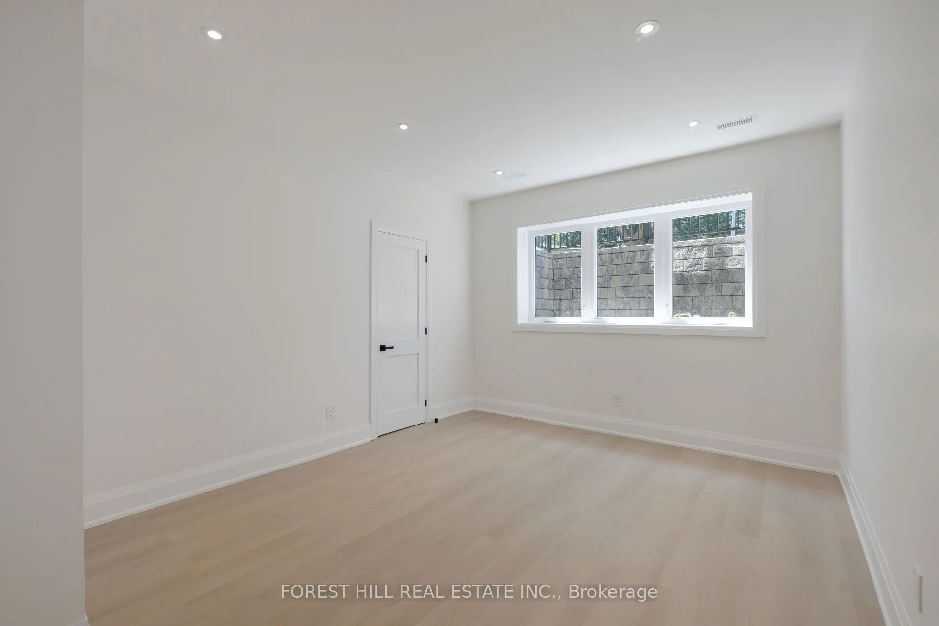 5 Cedar Crescent