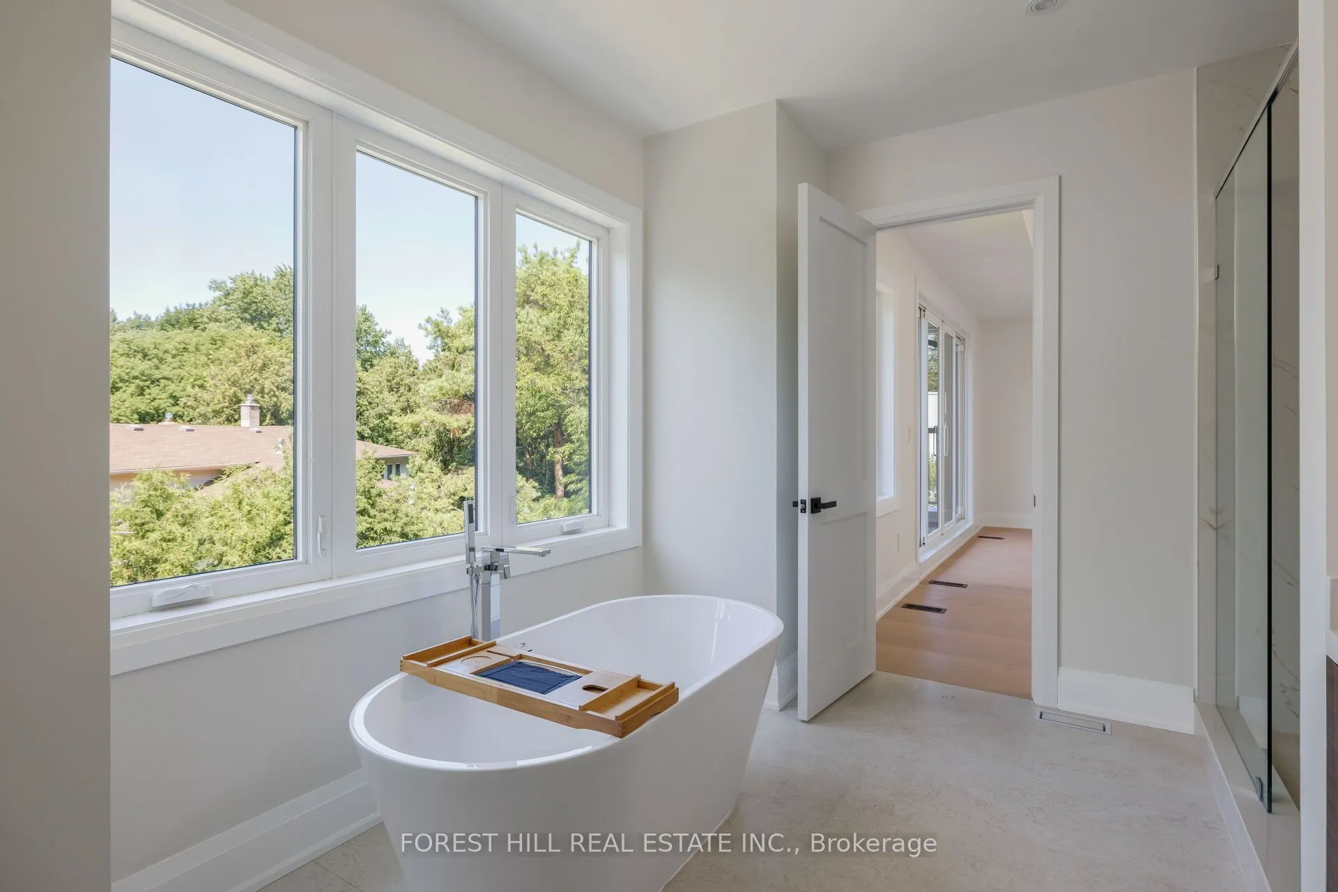 5 Cedar Crescent