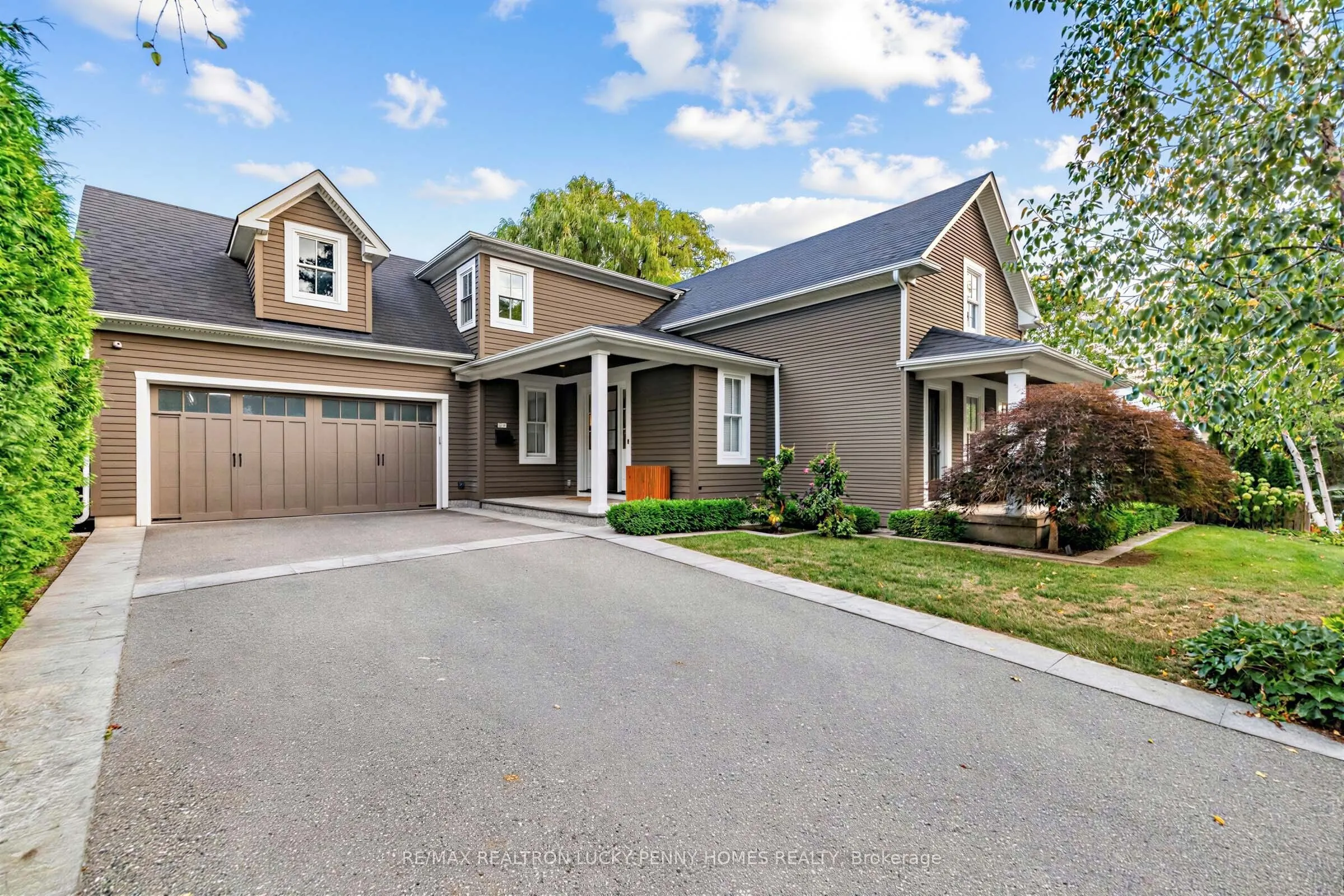 11 Victoria Avenue