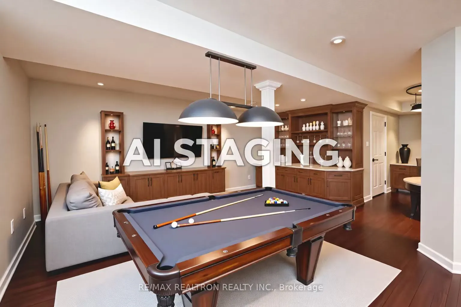 147 Laramie Crescent