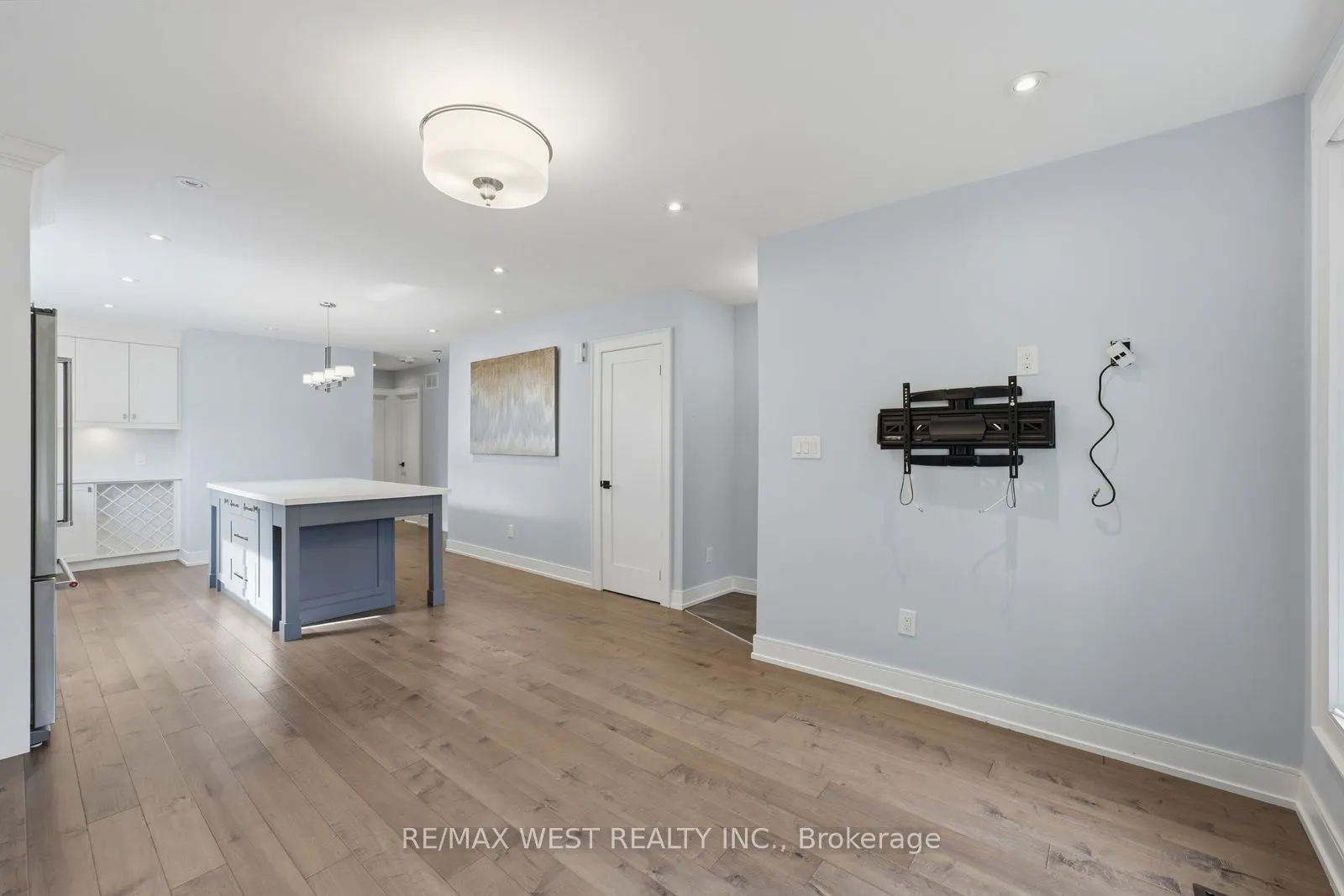56 Seaton Drive