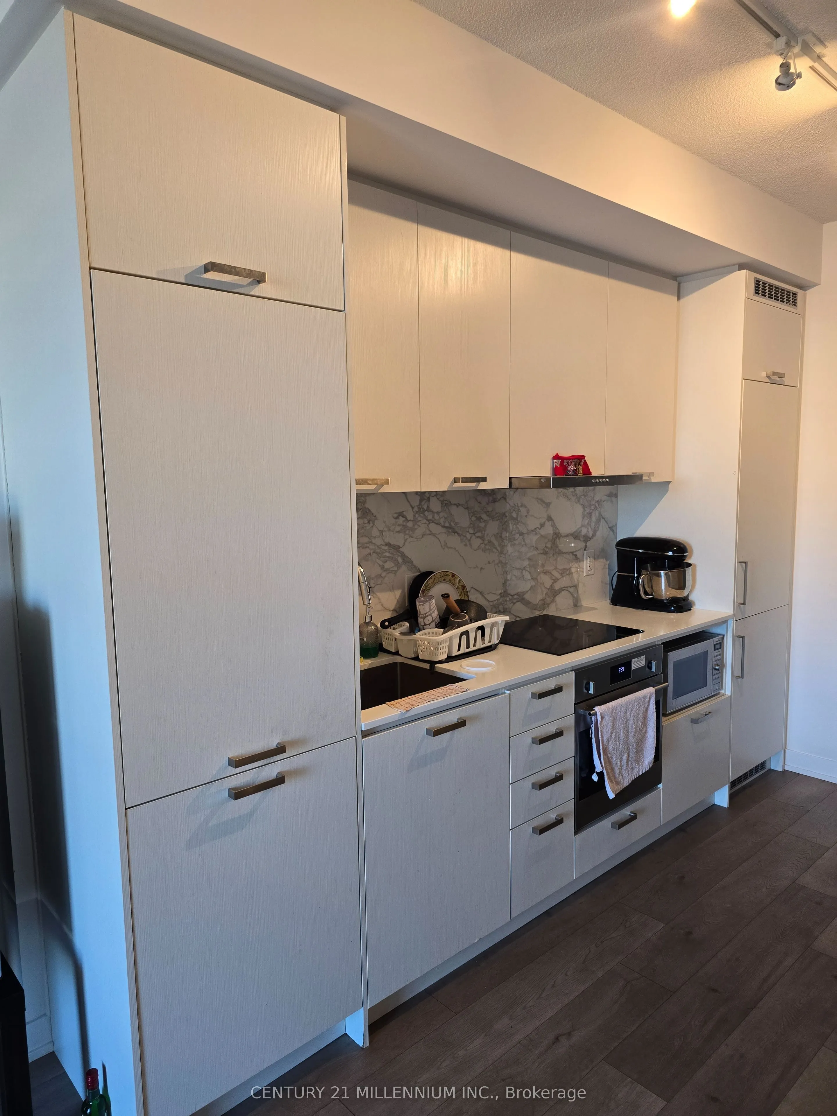 38 Honeycrisp Crescent #1019