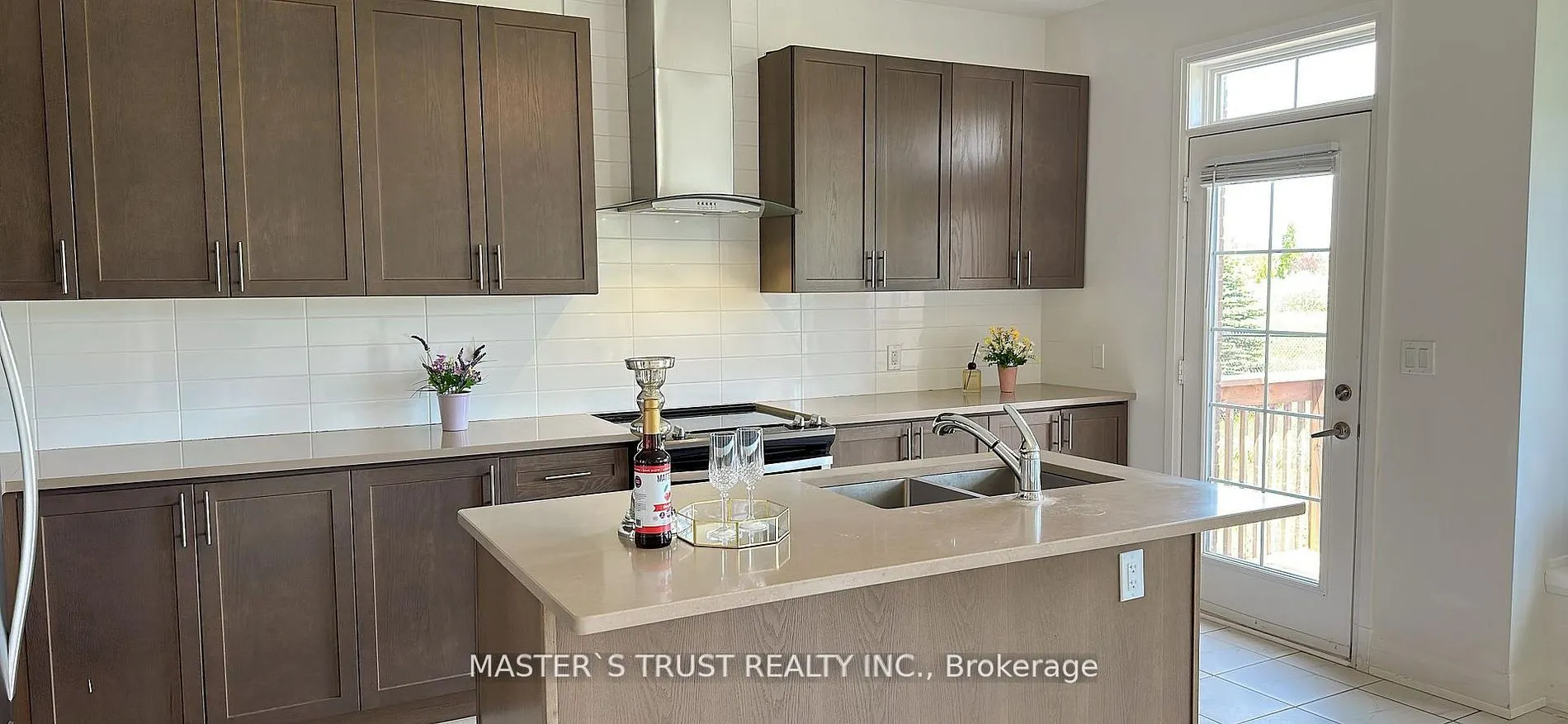 102 Frank Kelly Drive
