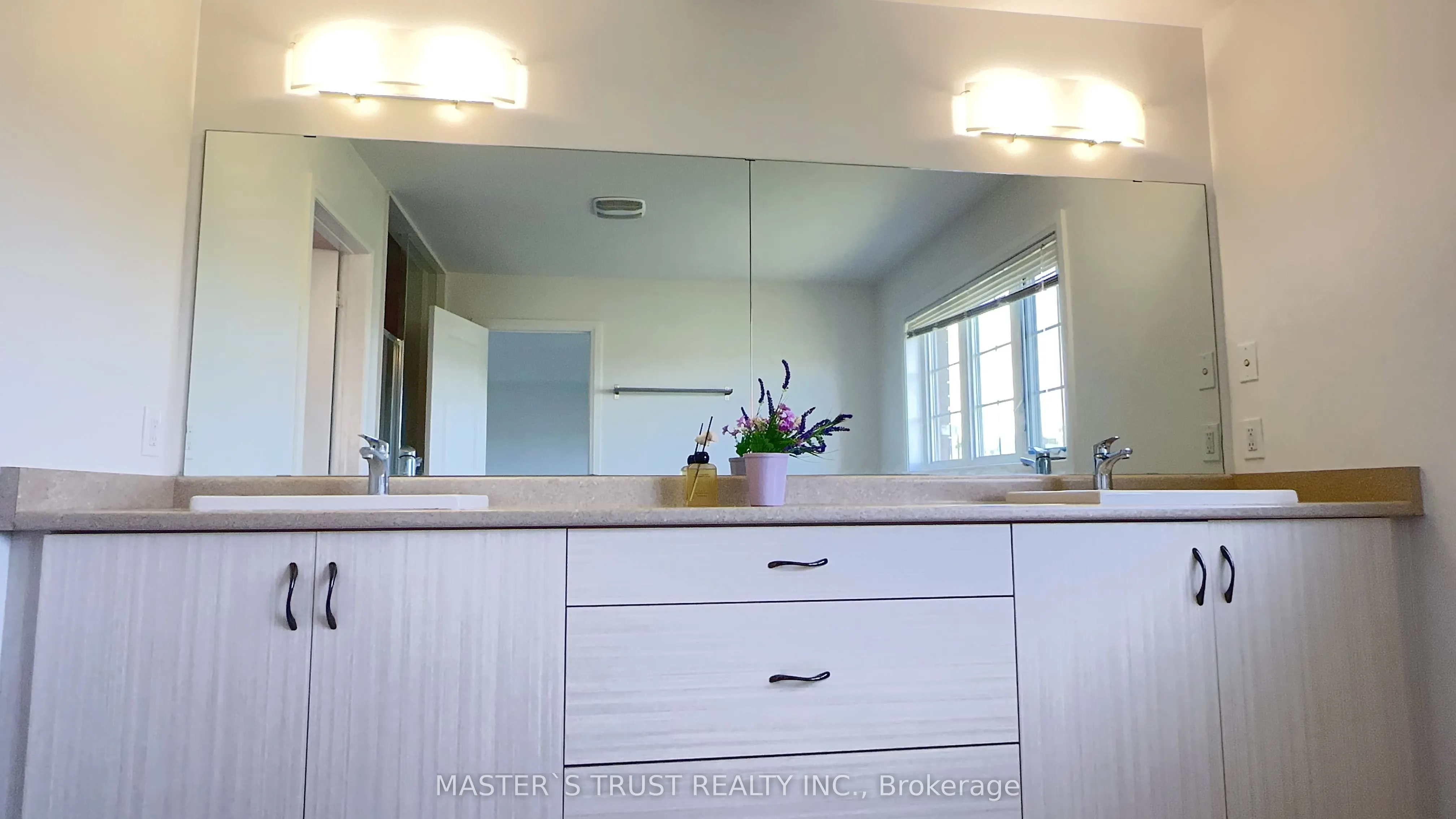 102 Frank Kelly Drive