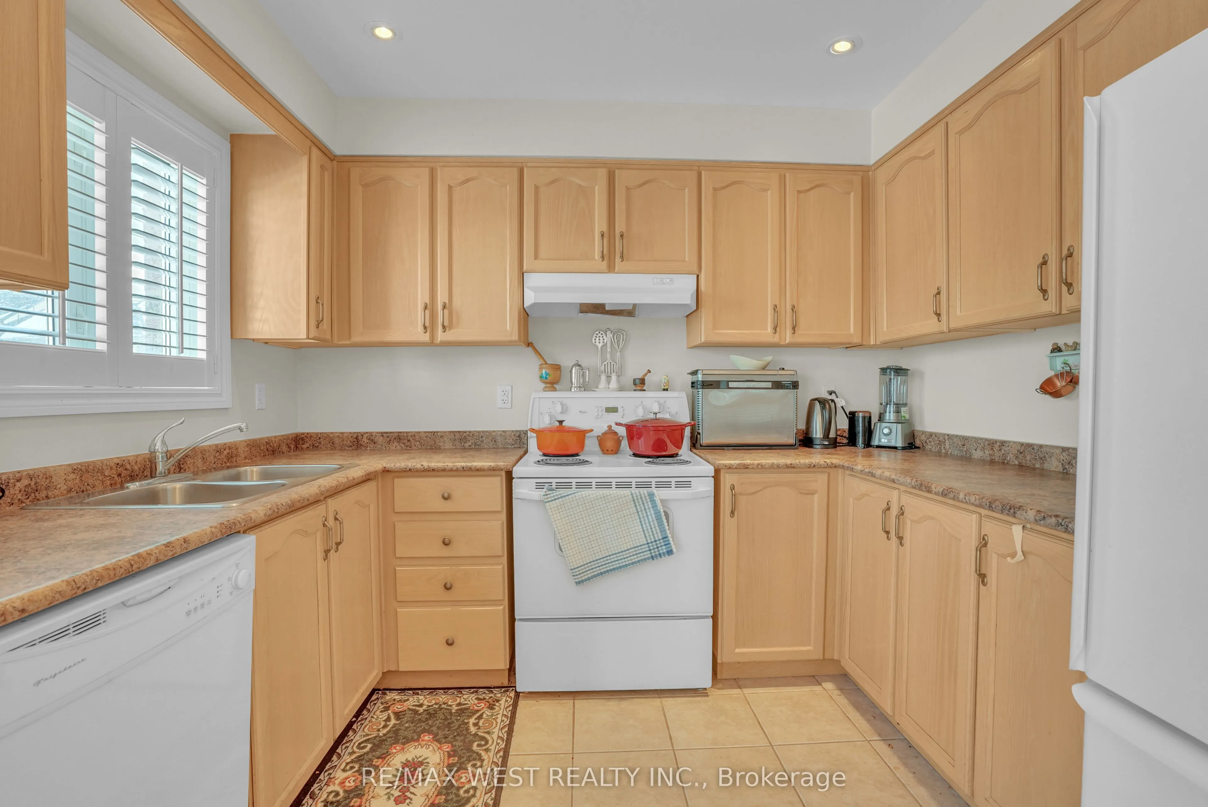 503 Simcoe Road
