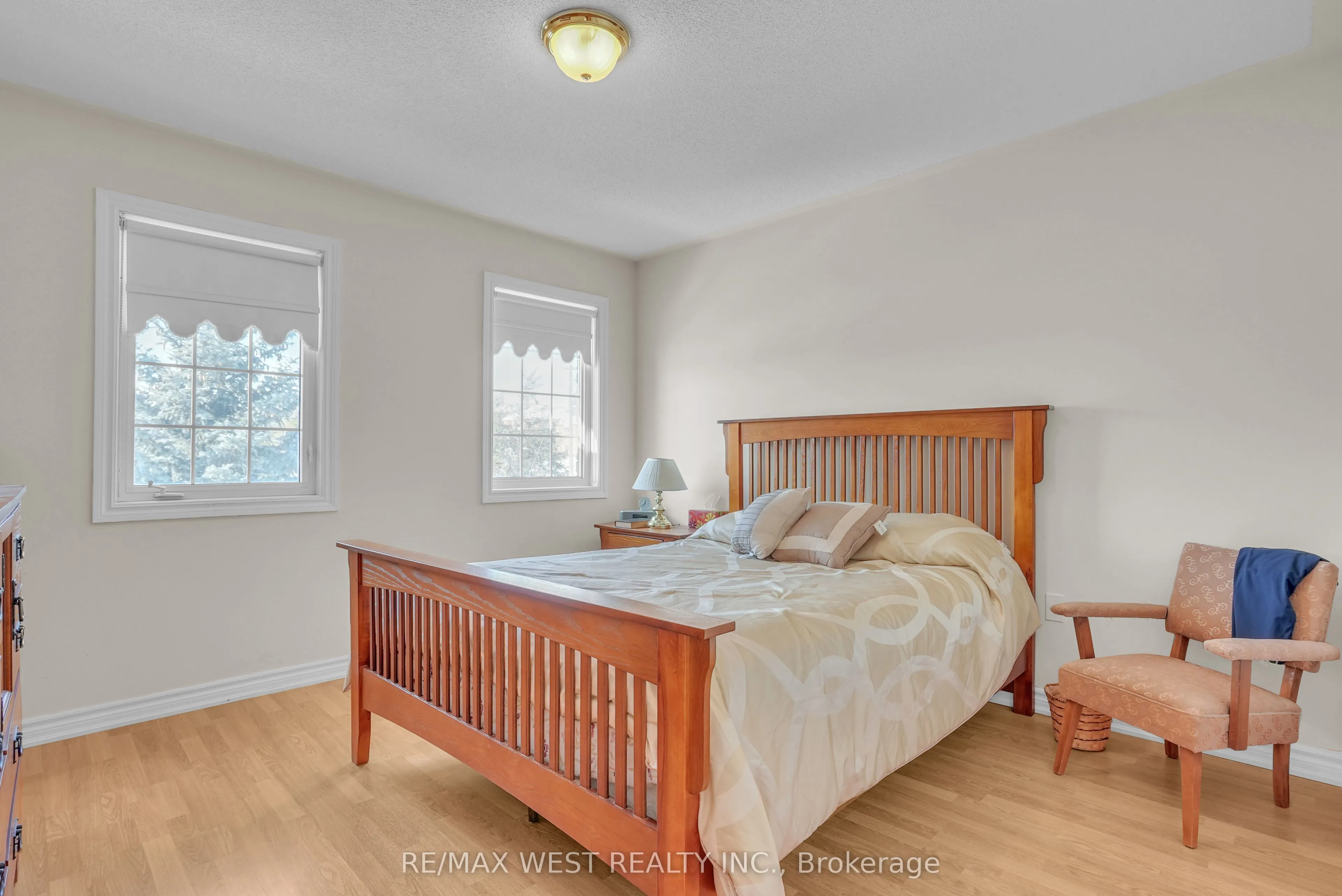 503 Simcoe Road