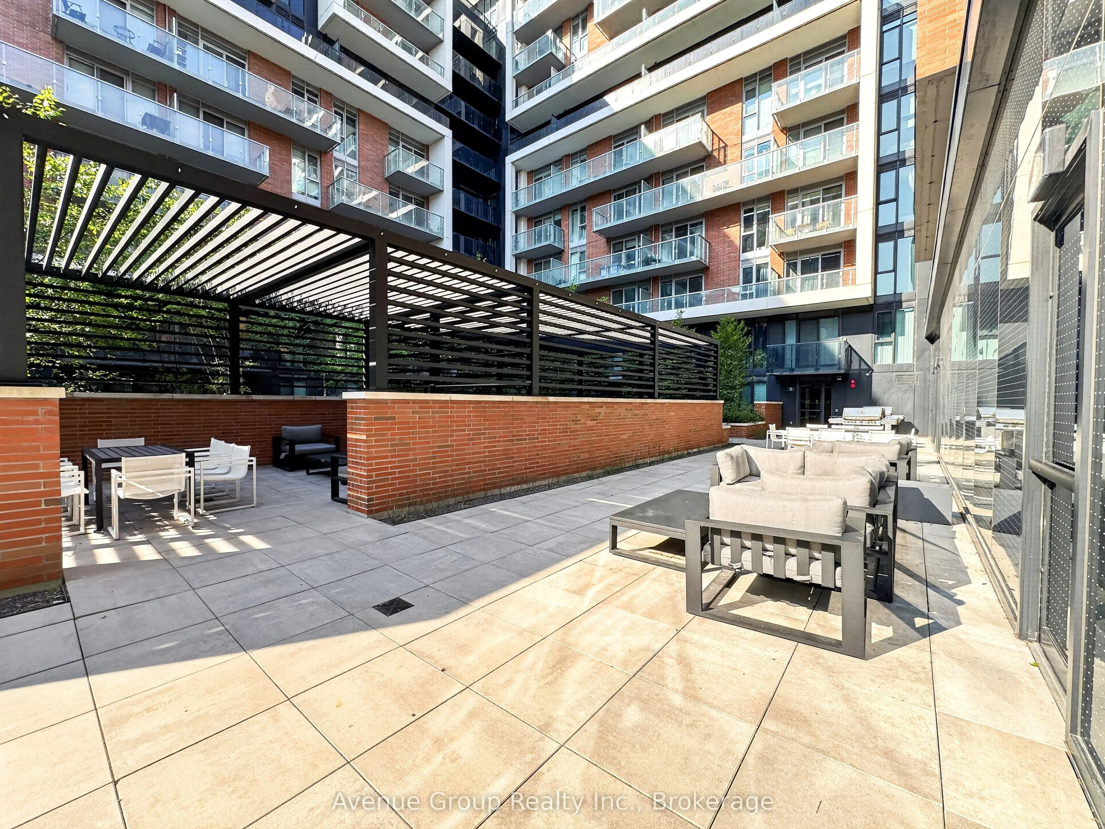 292 Verdale Crossing #1011