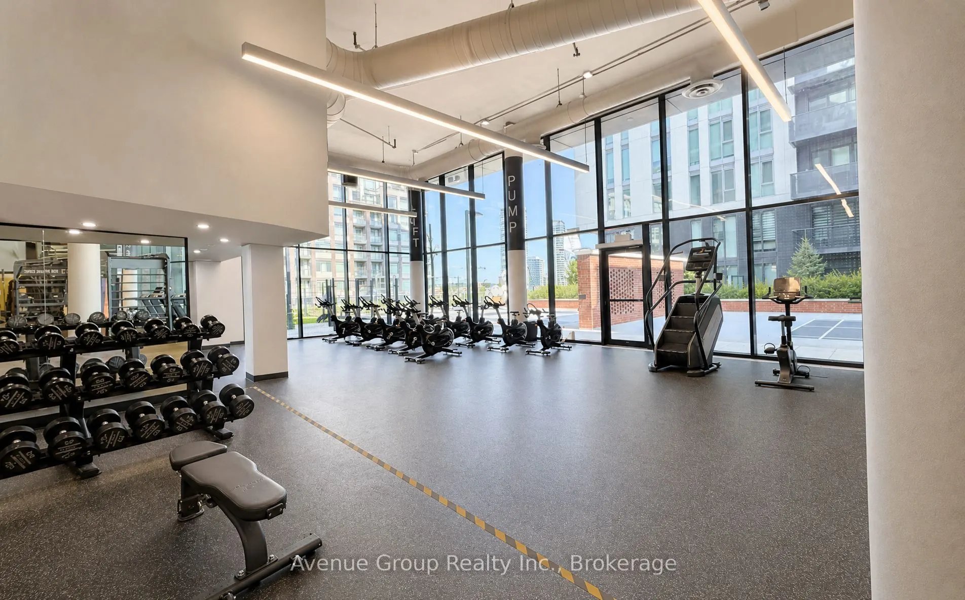292 Verdale Crossing #1011