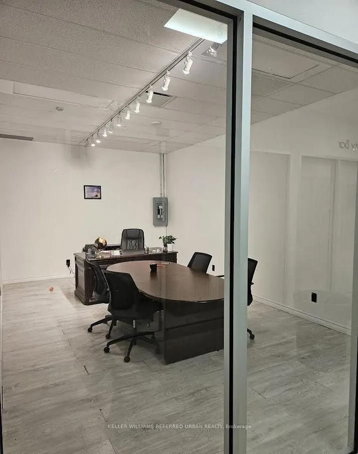 7163 Yonge Street #260