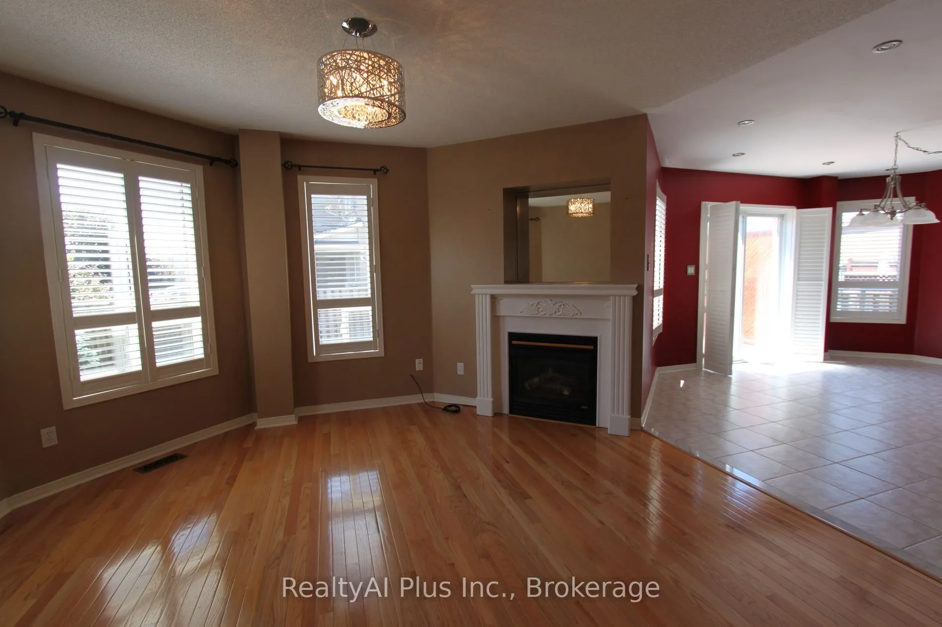 160 St Joan Of Arc Avenue