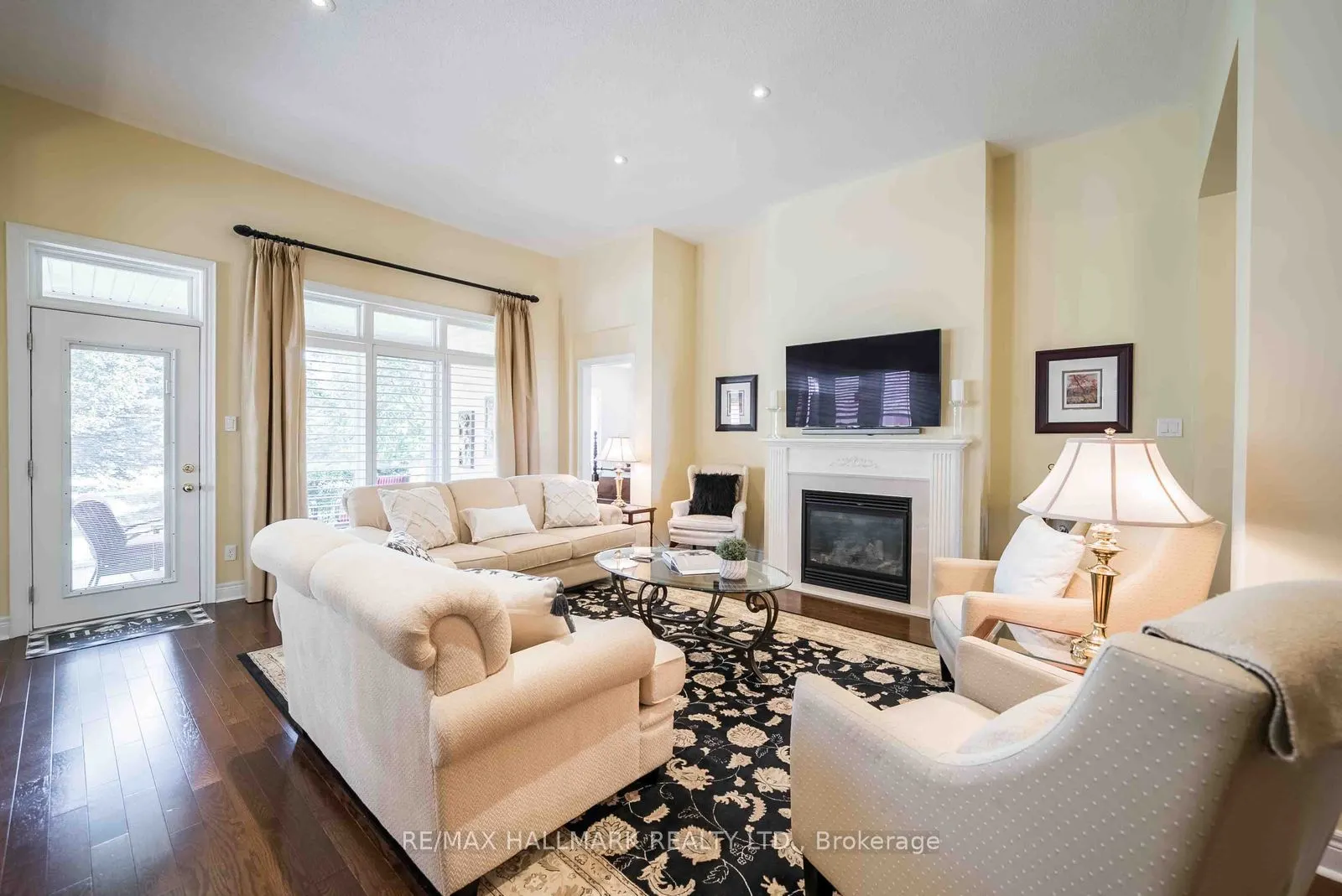 2 Berg Court