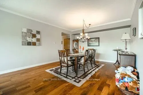 121 Woodbridge Avenue #506