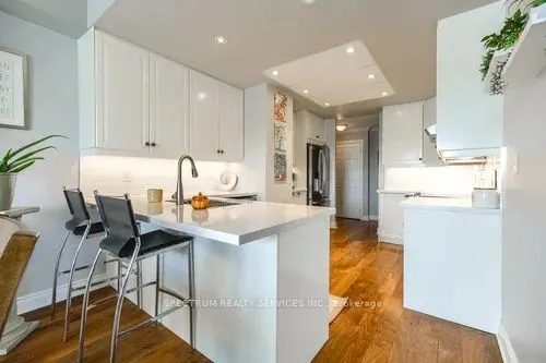121 Woodbridge Avenue #506