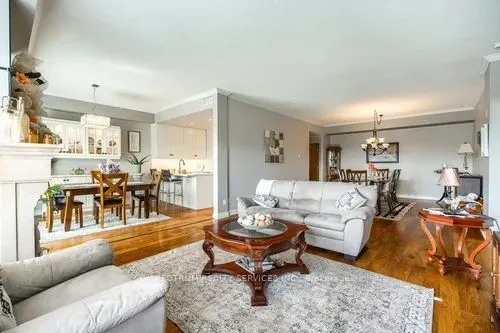 121 Woodbridge Avenue #506