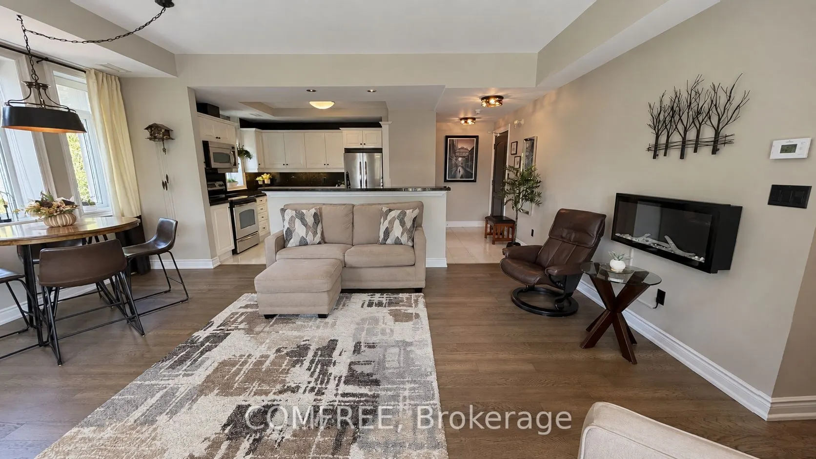 78 Sunset Boulevard #312