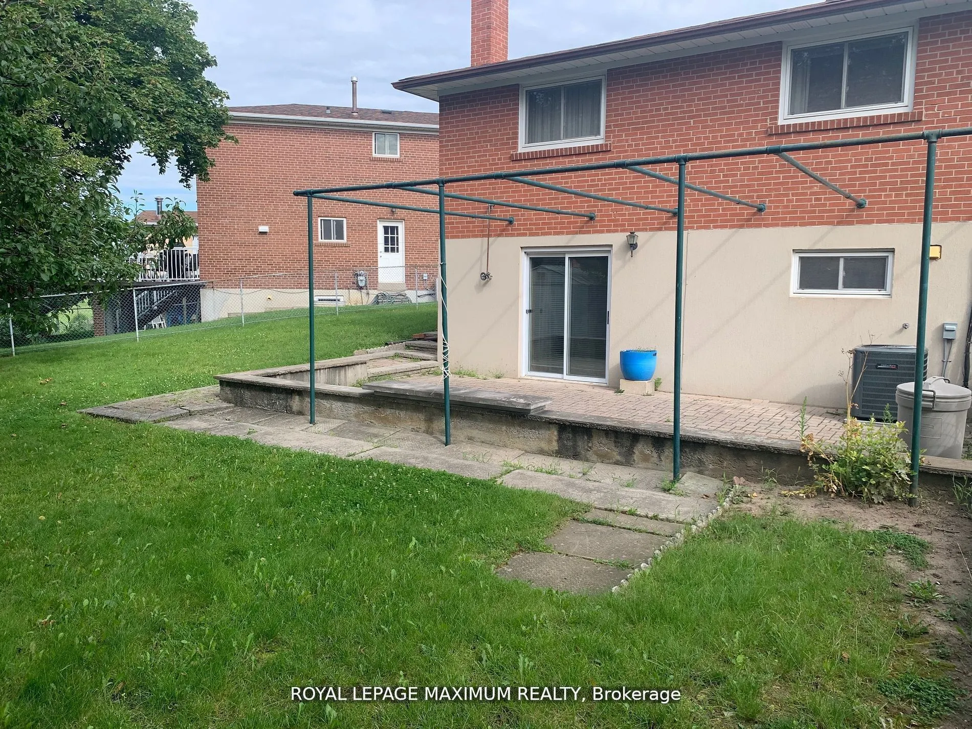 155 Rainbow Drive