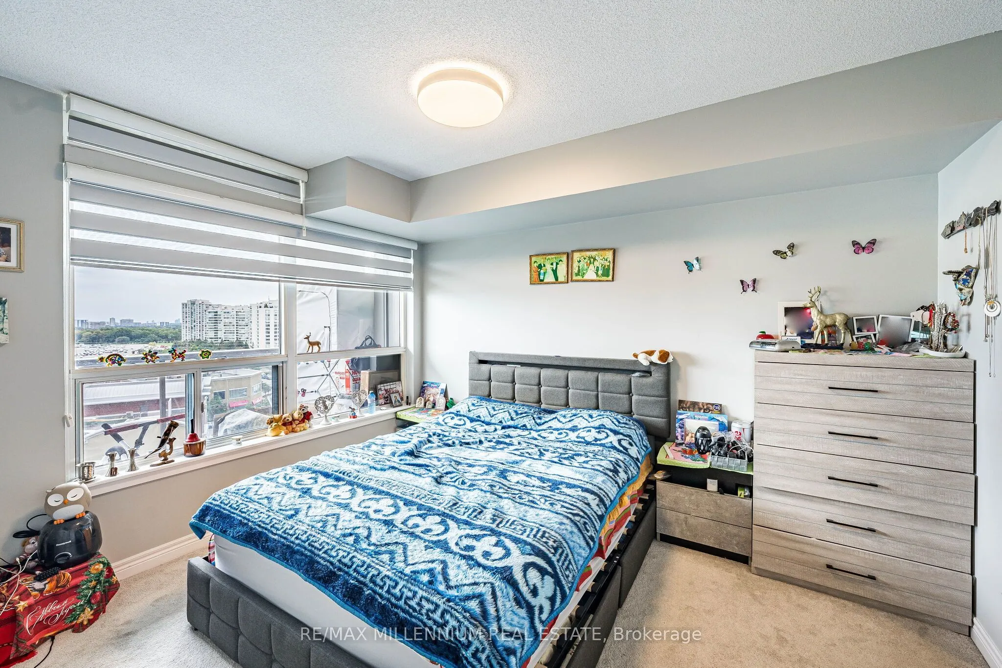 50 Disera Drive #902